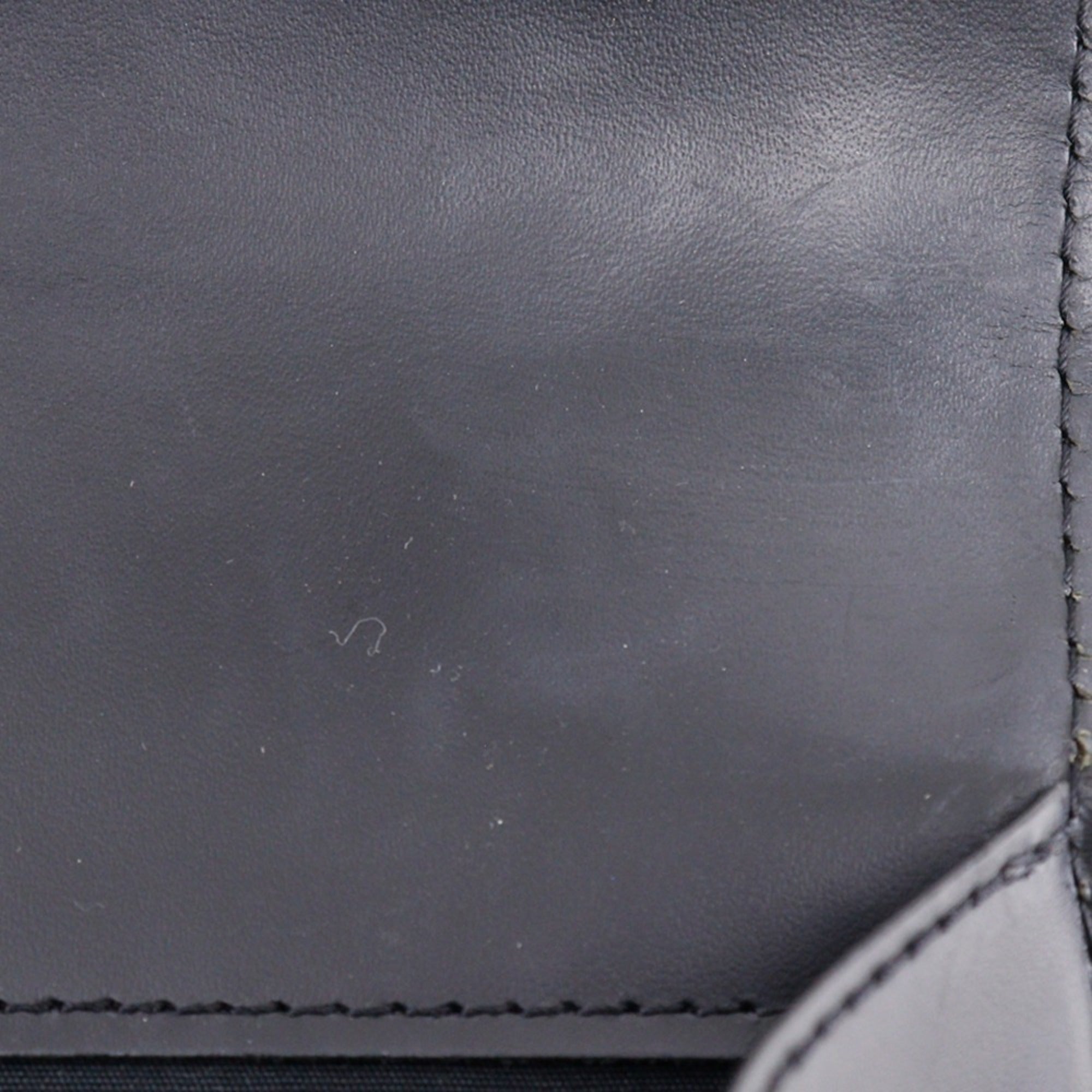 Louis Vuitton Black Noir Epi Leather Shoulder Bag (Pre-Owned)
