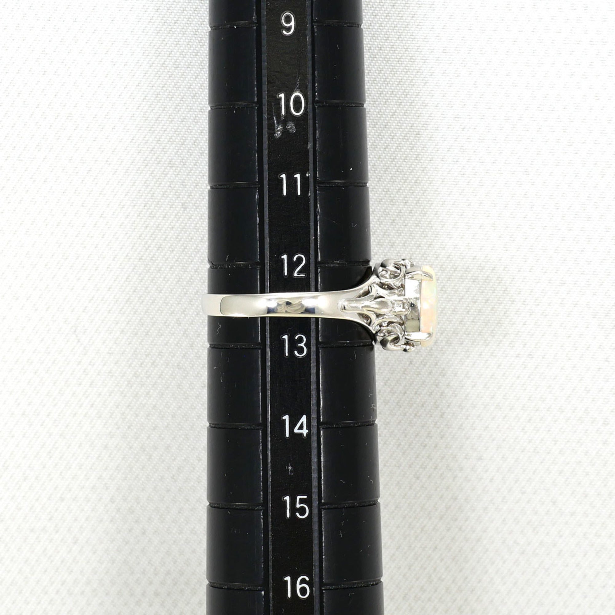 Unbranded Platinum Platinum 900 Band Ring (Pre-Owned)