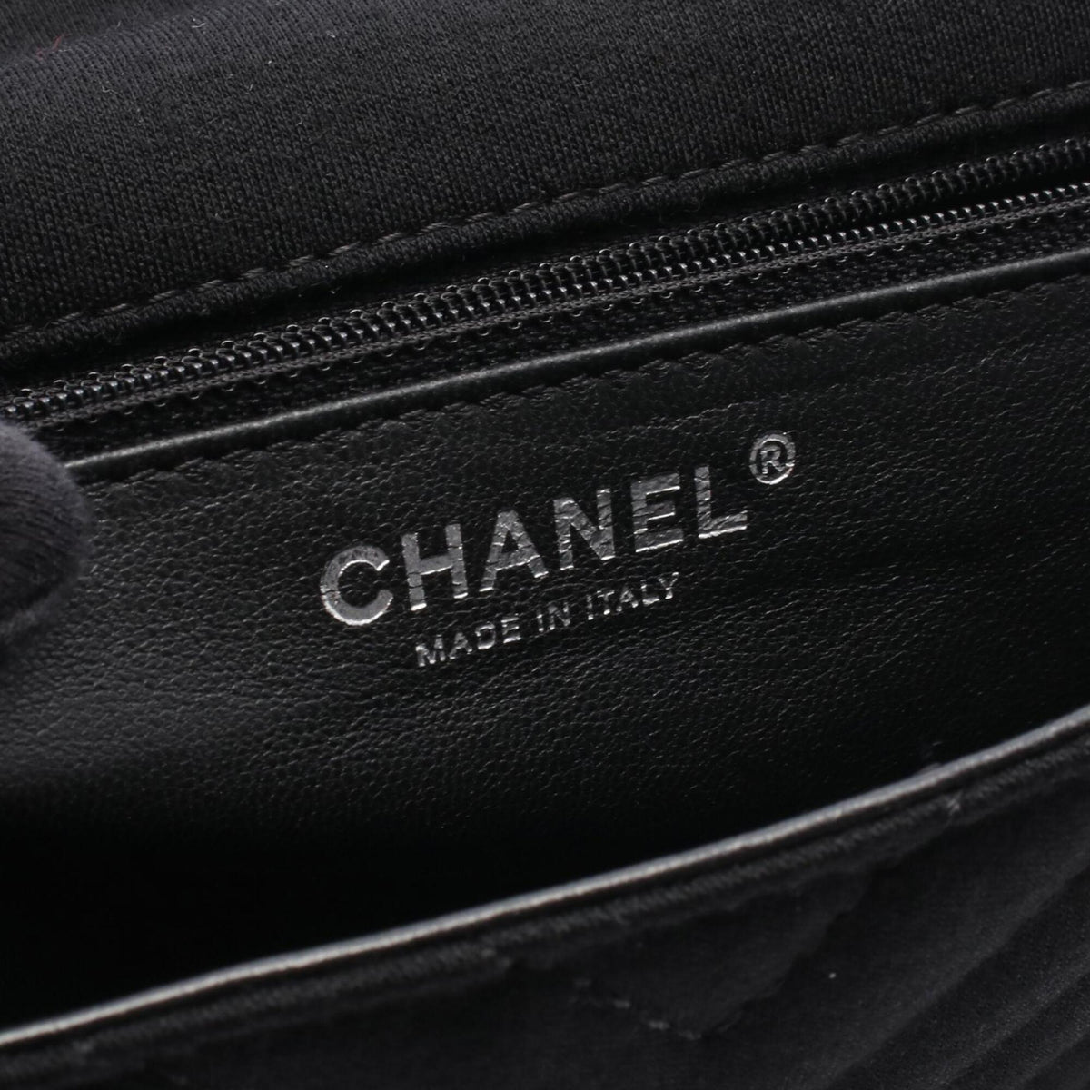 Chanel Black Fabric Cotton Jersey Shoulder Bag (Pre-Owned)