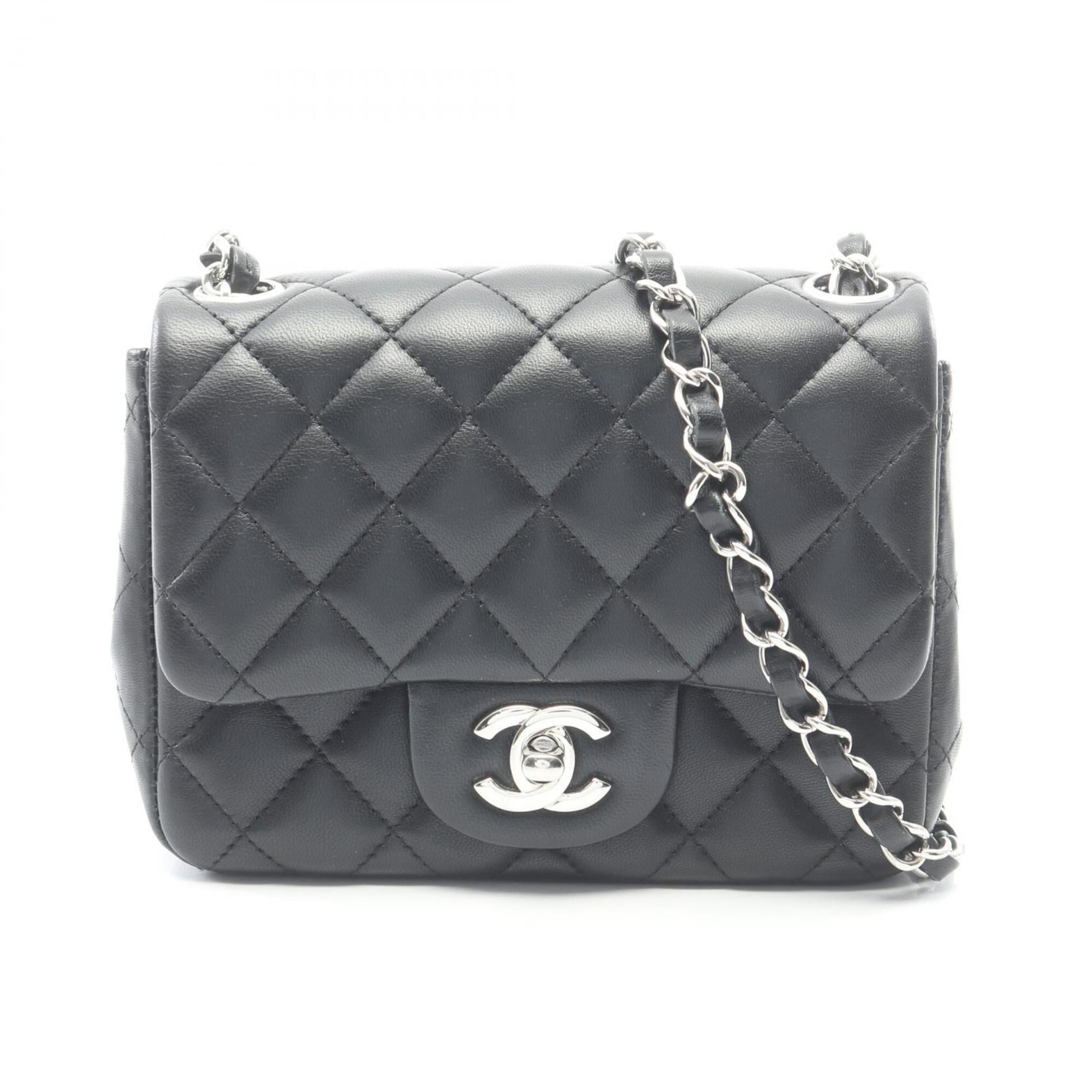 Chanel Black Leather Handbag Shoulder Bag (Pre-Owned)