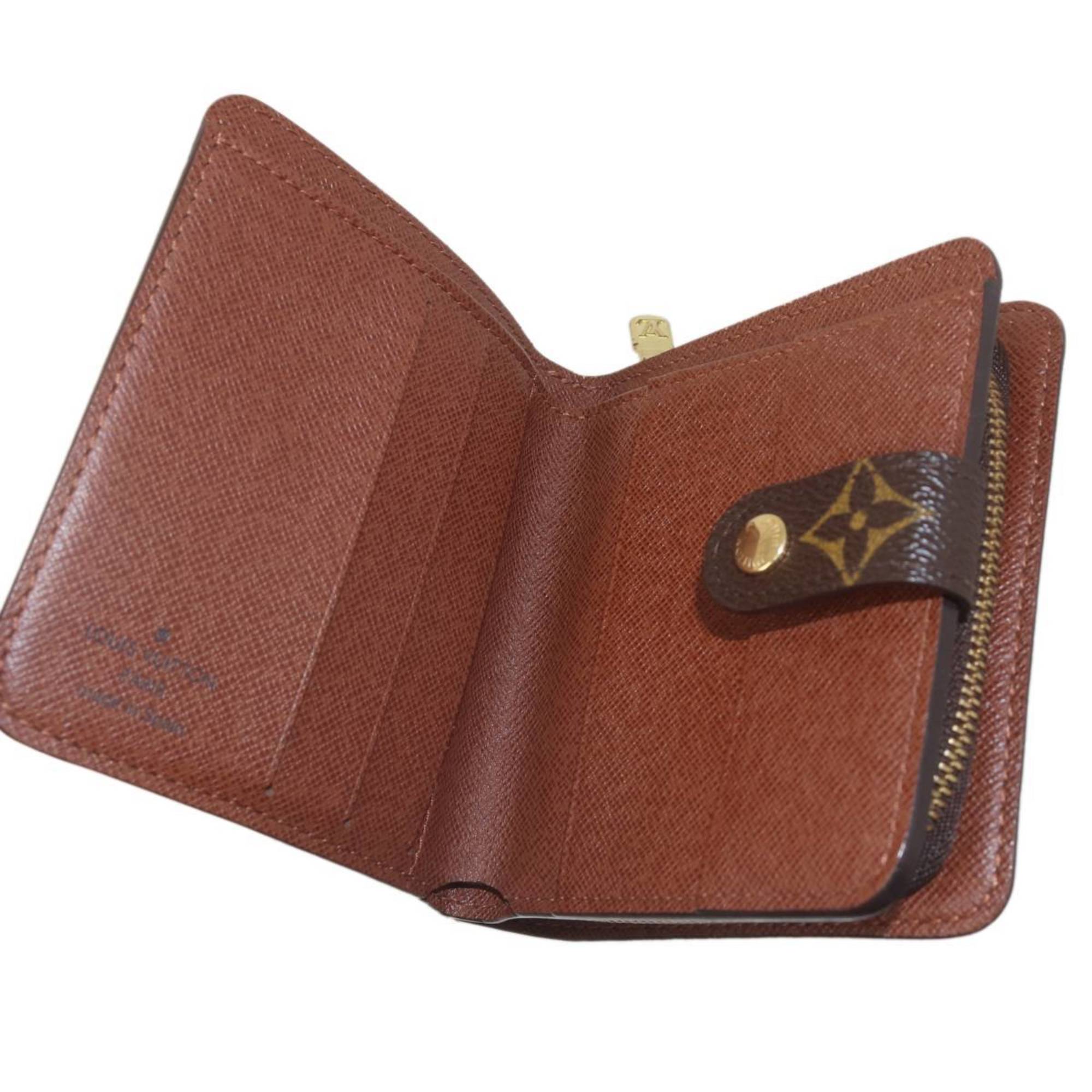 Louis Vuitton Monogram Monogram Wallet (Bi-Fold) (Pre-Owned)