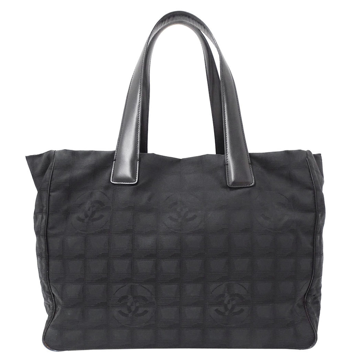 Chanel Black Nylon Handbag Tote Bag (Pre-Owned)