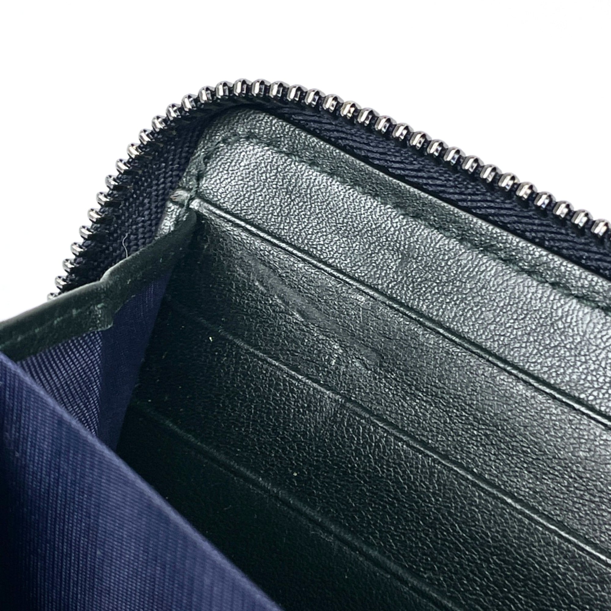 Gucci Green Patent Leather Long Wallet (Bi-Fold) (Pre-Owned)
