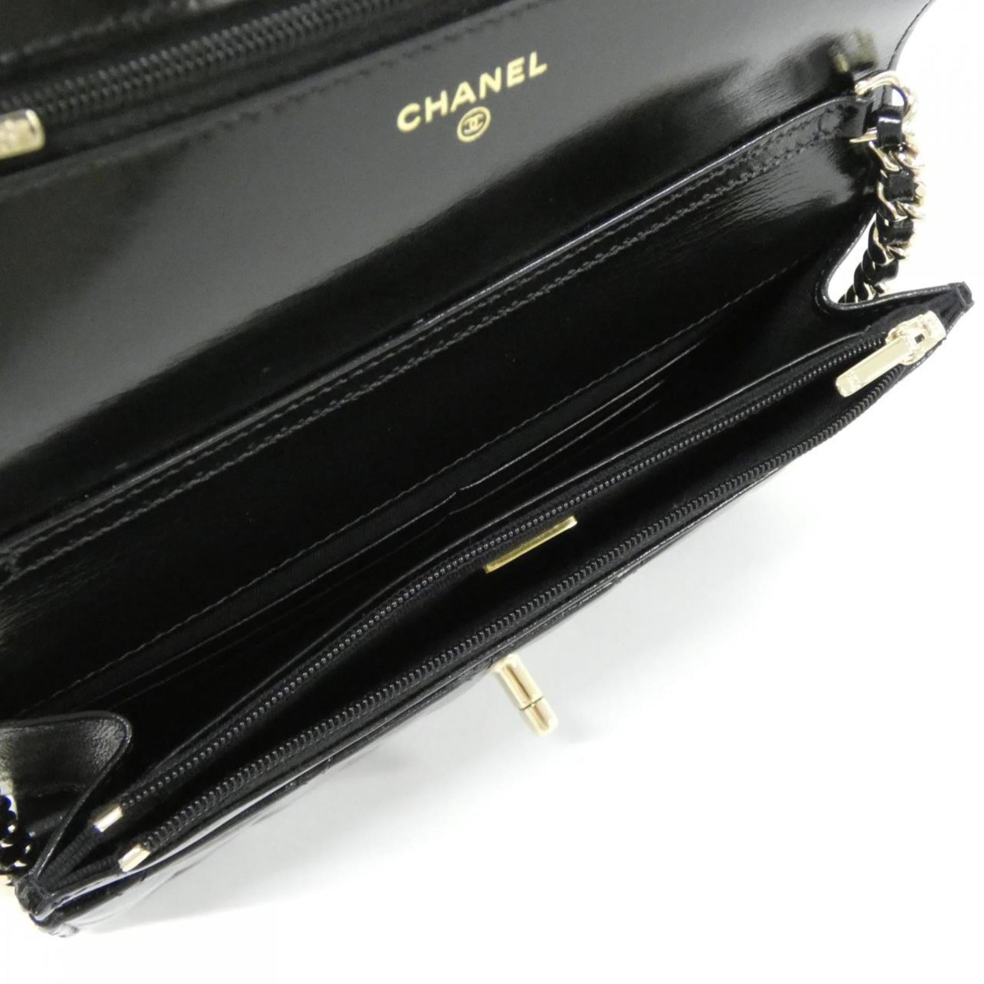 Chanel Black Leather Chain/Shoulder Wallet (Pre-Owned)