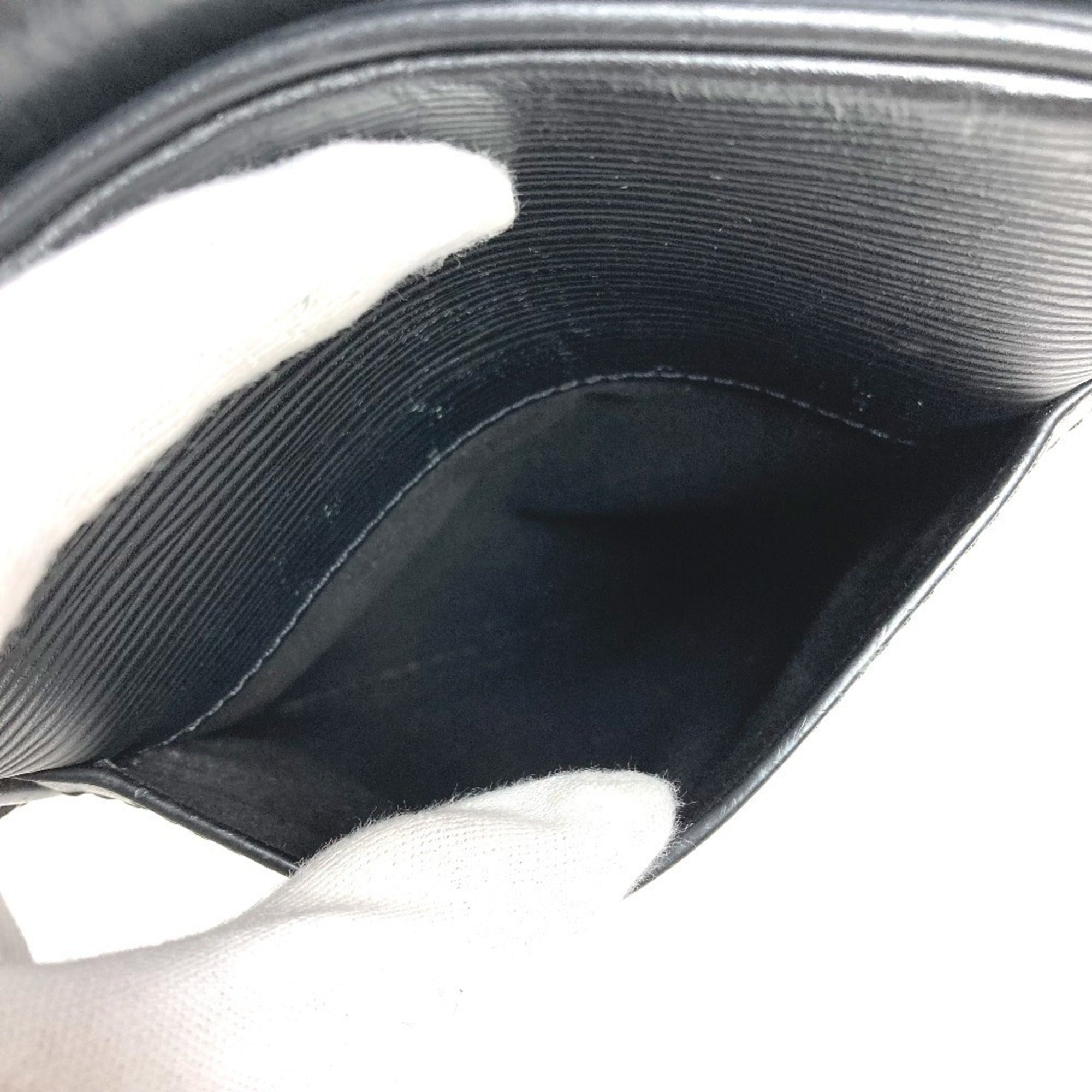 Louis Vuitton Epi Black Noir Epi Leather Shoulder Bag (Pre-Owned)