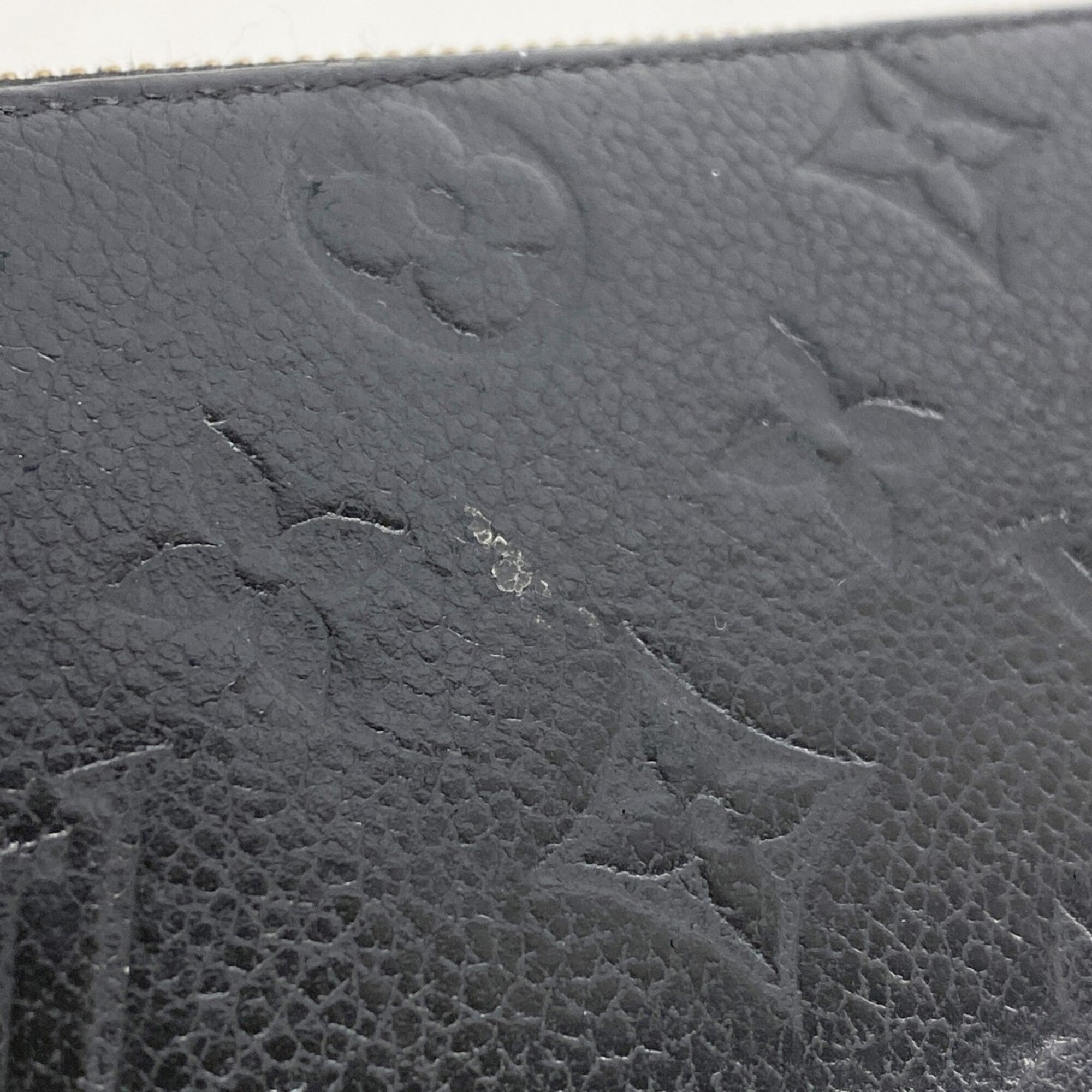 Louis Vuitton Noir Long Wallet (Bi-Fold) (Pre-Owned)