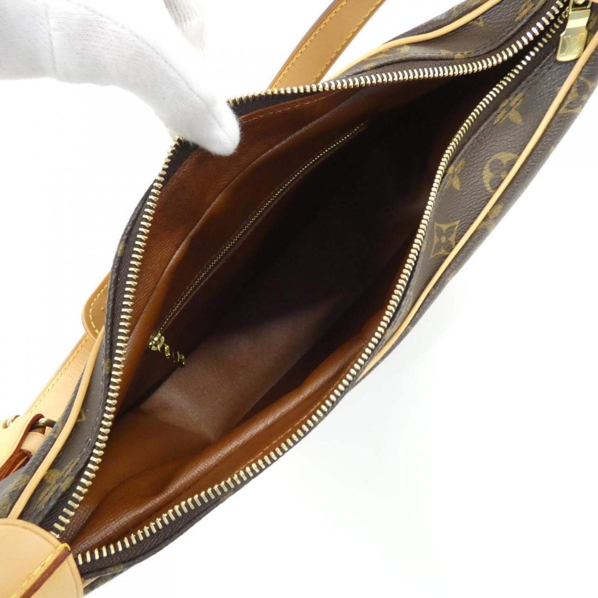Louis Vuitton Marron Coated Canvas Shoulder Bag (Pre-Owned)