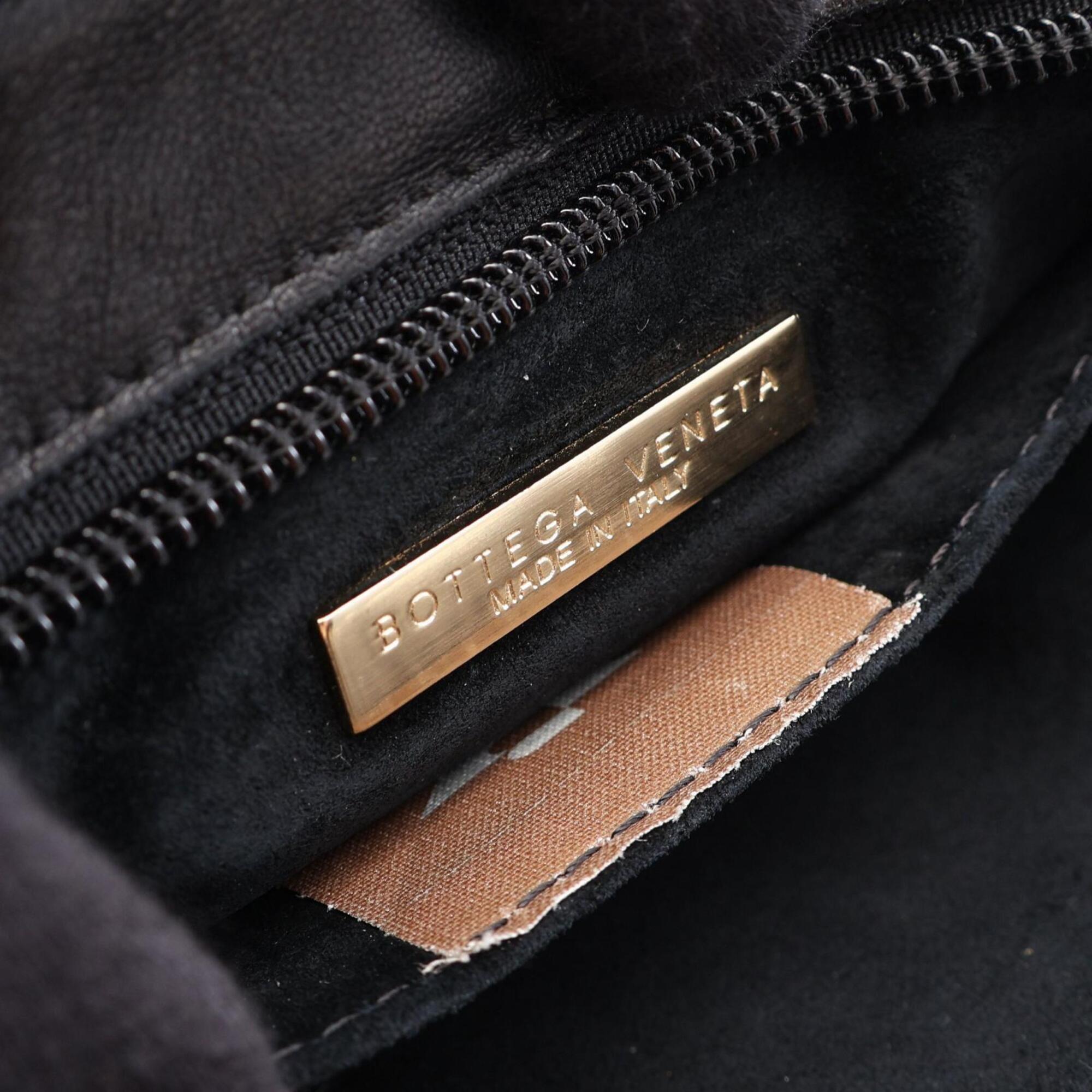 Bottega Veneta Black Intrecciato Handbag (Pre-Owned)