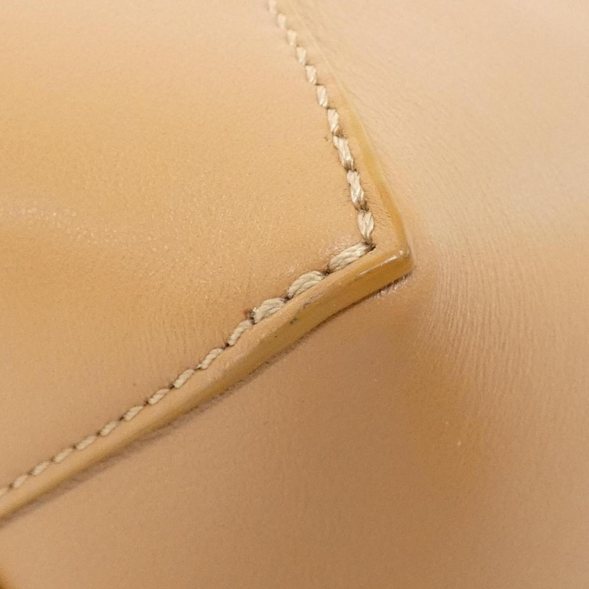 Loewe Brown Leather Handbag (Pre-Owned)