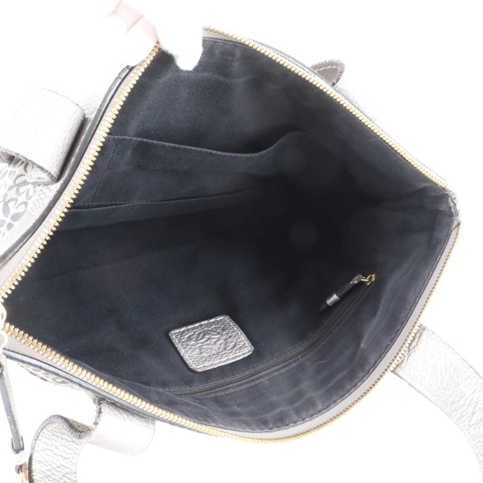 Loewe Silver Leather Canvas Handbag Tote Bag (Pre-Owned)