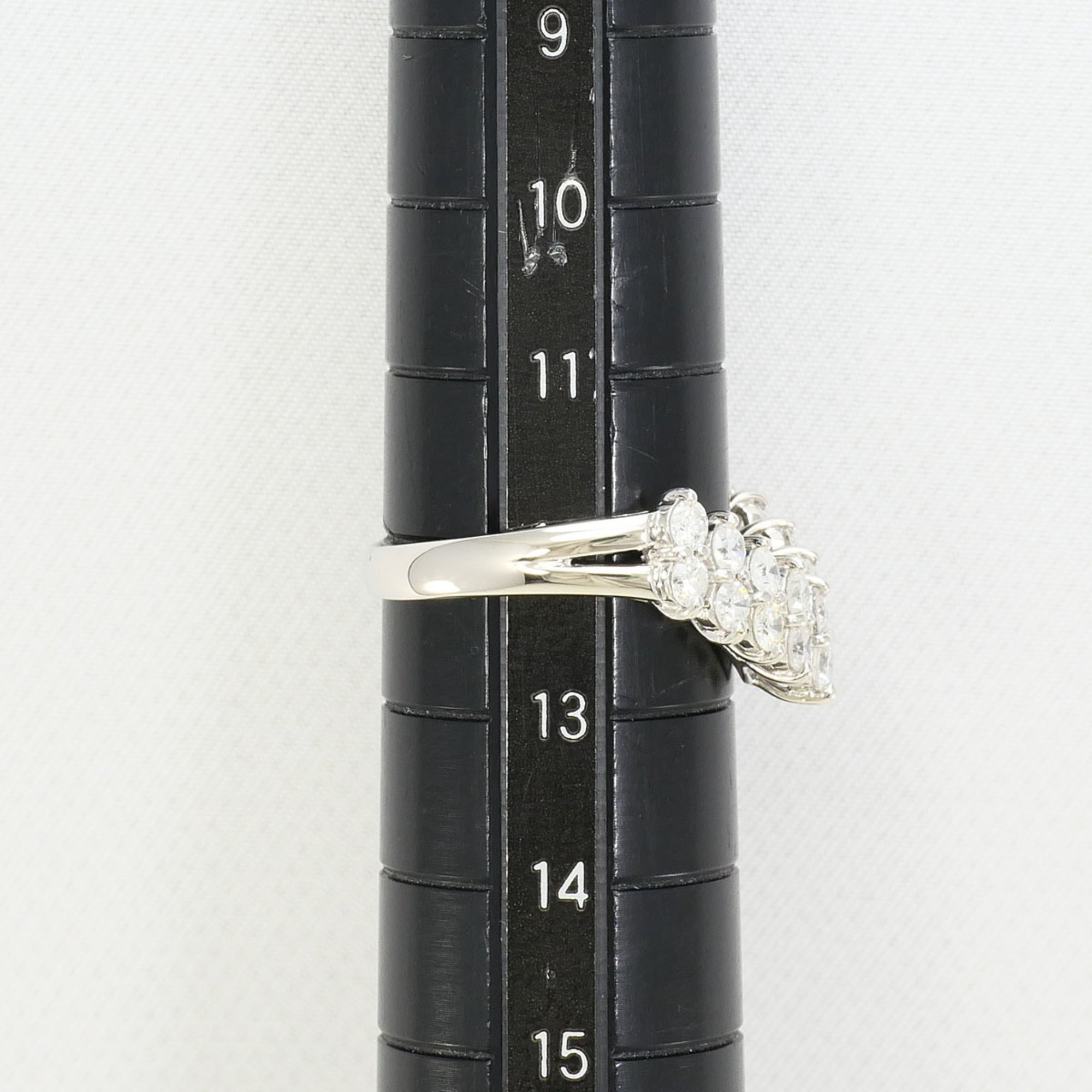 Unbranded Platinum Platinum 900 Band Ring (Pre-Owned)