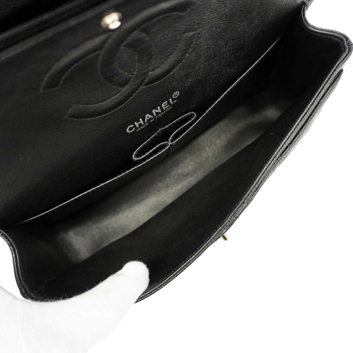 Chanel Black Grained Calfskin Shoulder Bag (Pre-Owned)