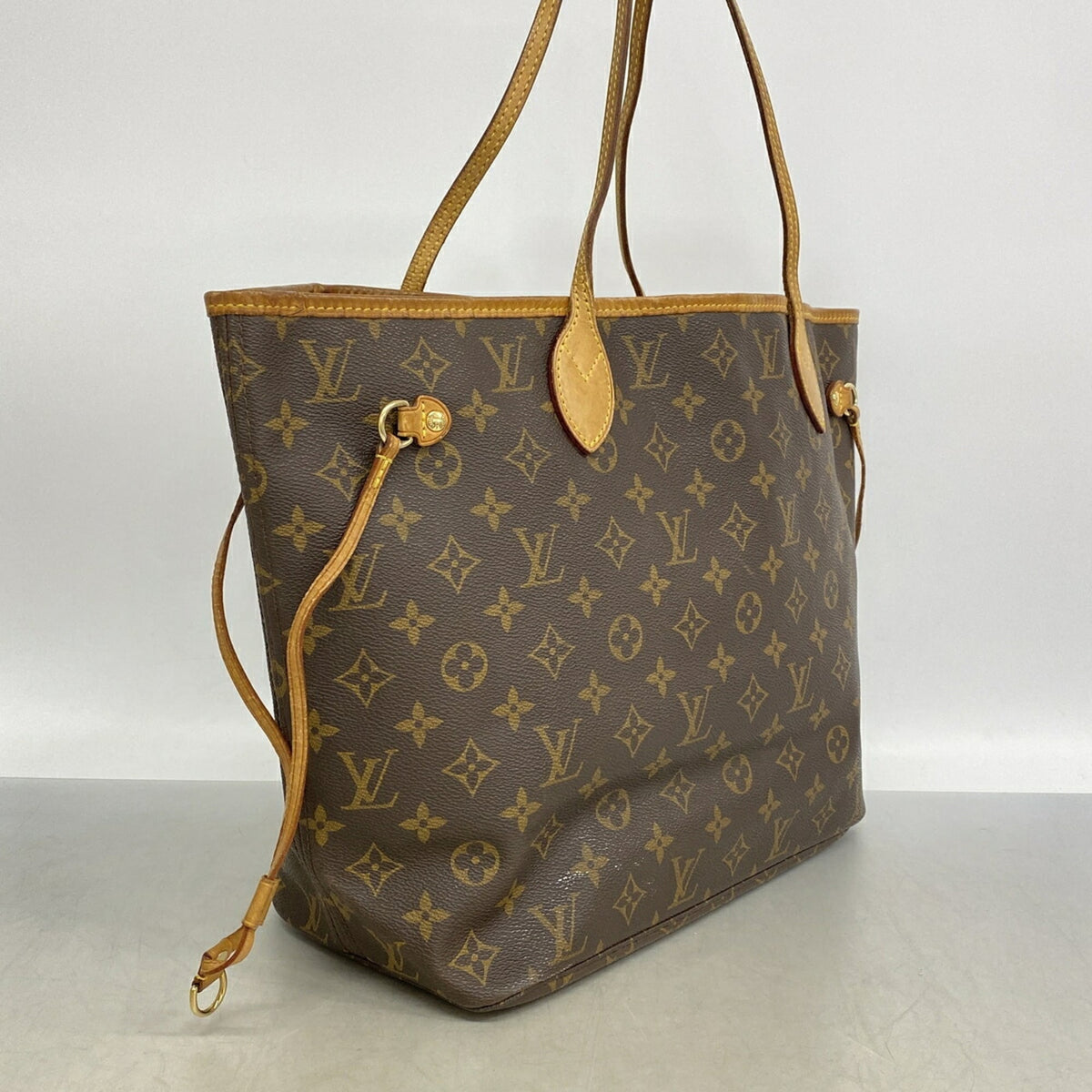 Louis Vuitton Brown Tote Bag (Pre-Owned)