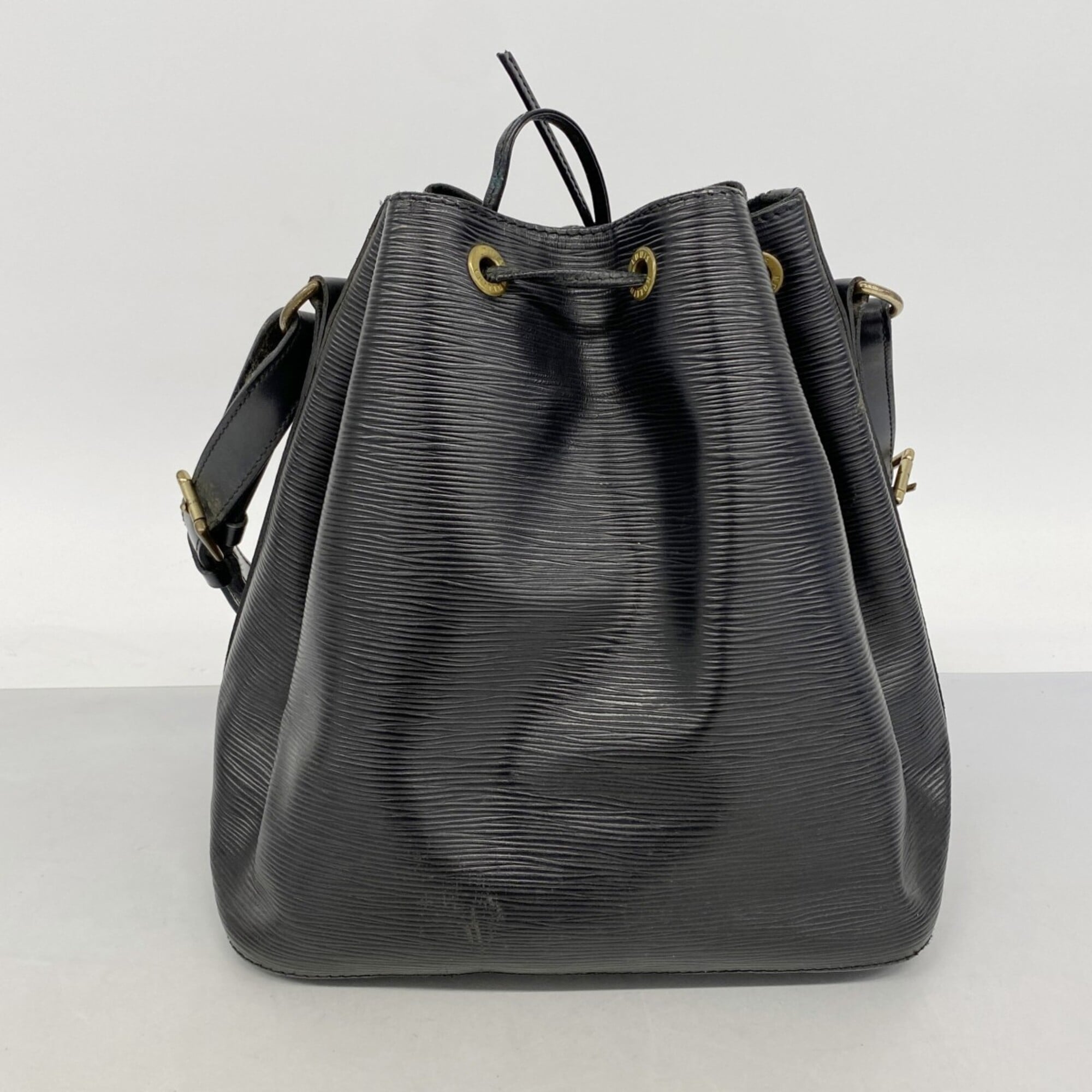Louis Vuitton Noir Shoulder Bag (Pre-Owned)