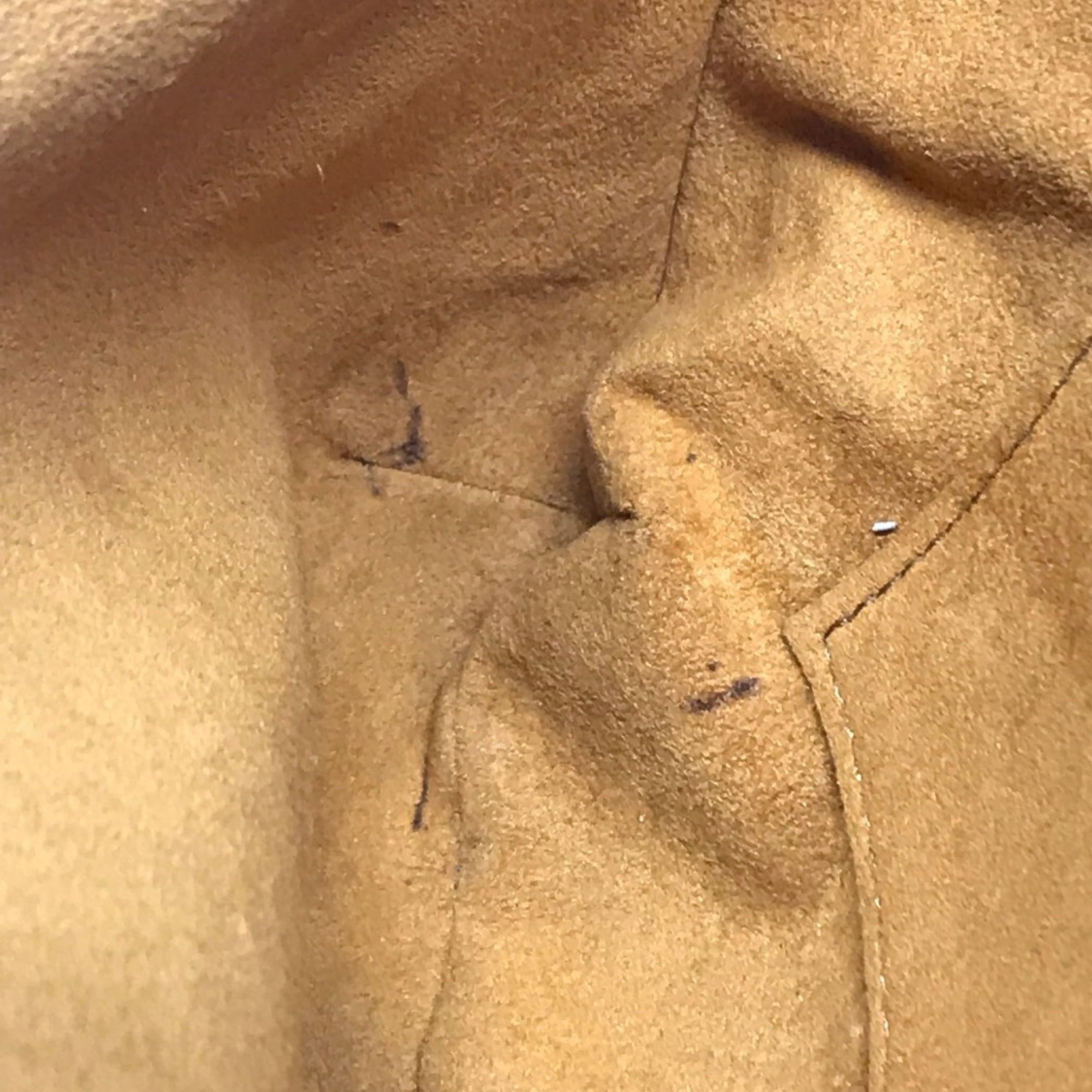 Louis Vuitton Brown Monogram Shoulder Bag (Pre-Owned)