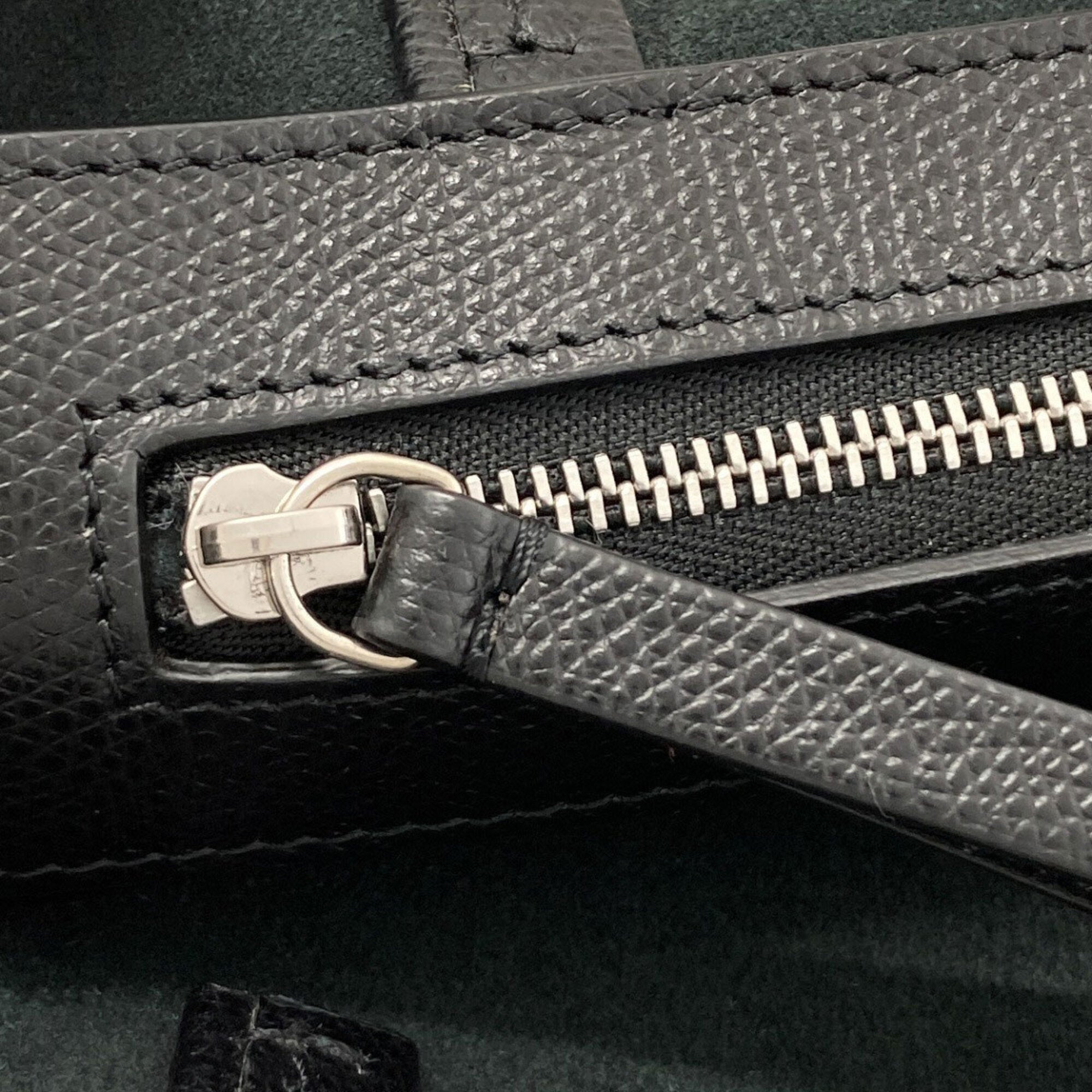 Celine Black Leather Handbag (Pre-Owned)