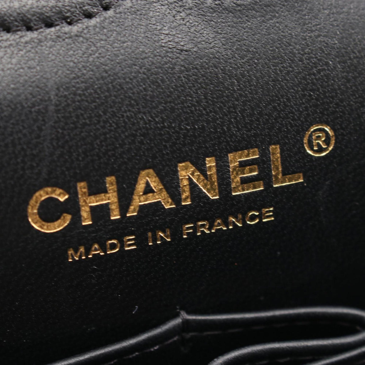 Chanel Black Leather Handbag Shoulder Bag (Pre-Owned)
