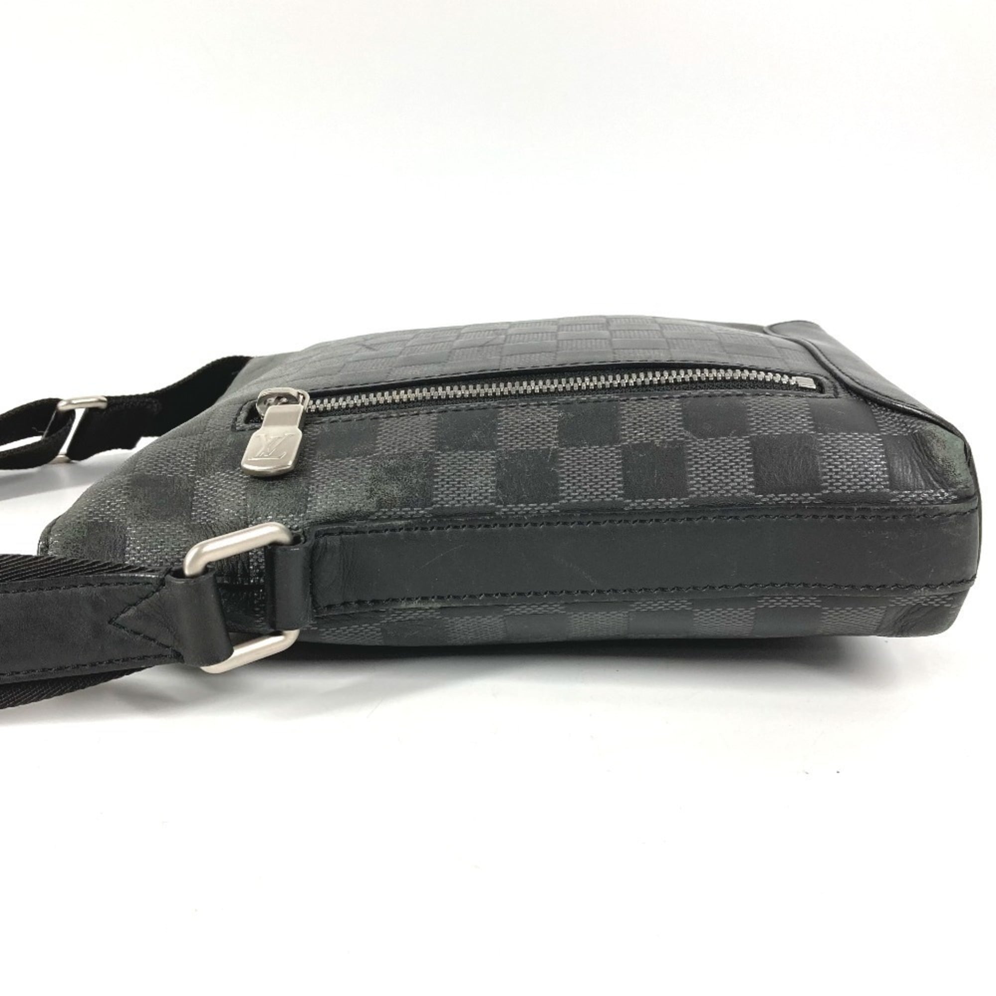 Louis Vuitton Damier Infini Black Onyx Damier Infini Pochette Shoulder Bag (Pre-Owned)