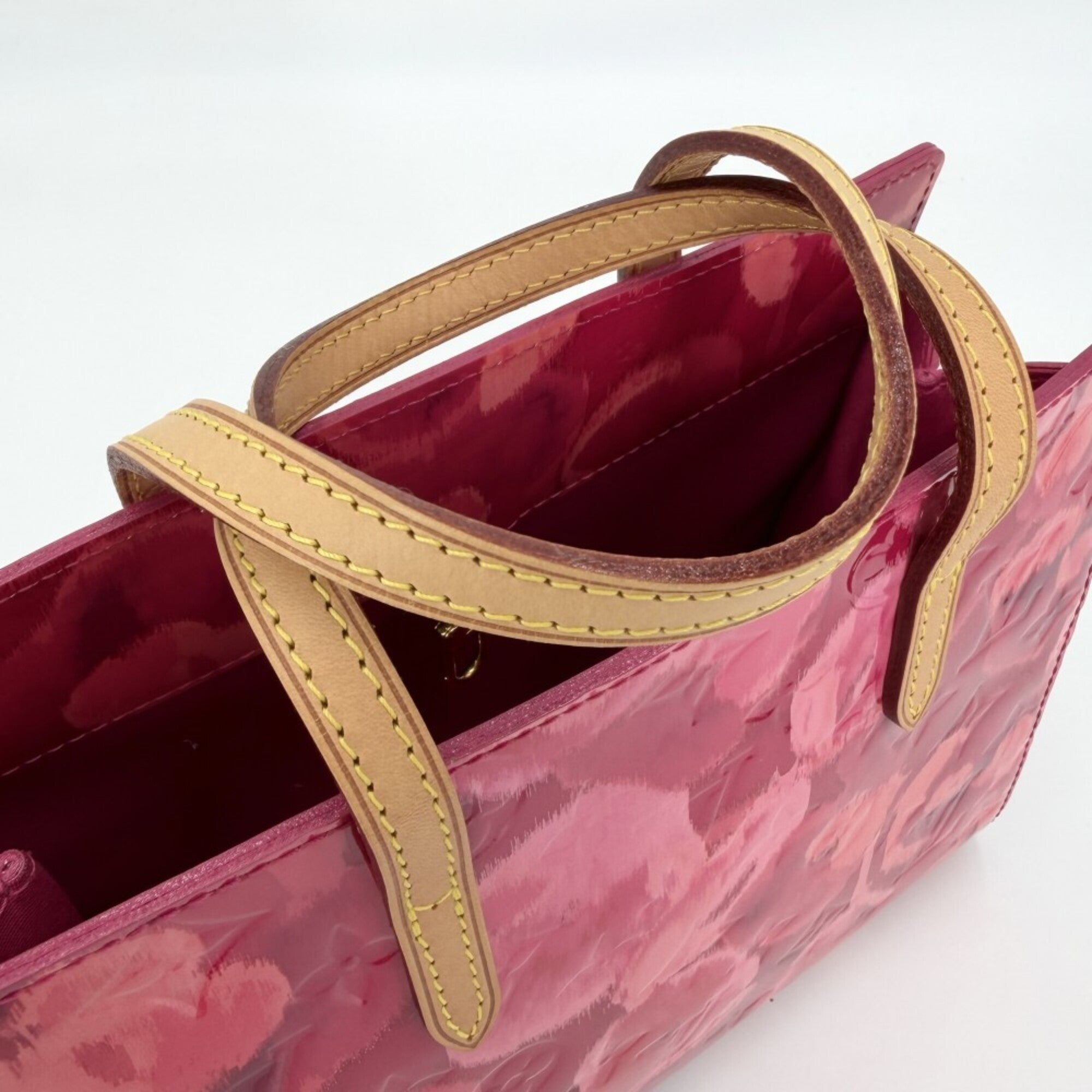 Louis Vuitton Pink Monogram Vernis Handbag (Pre-Owned)