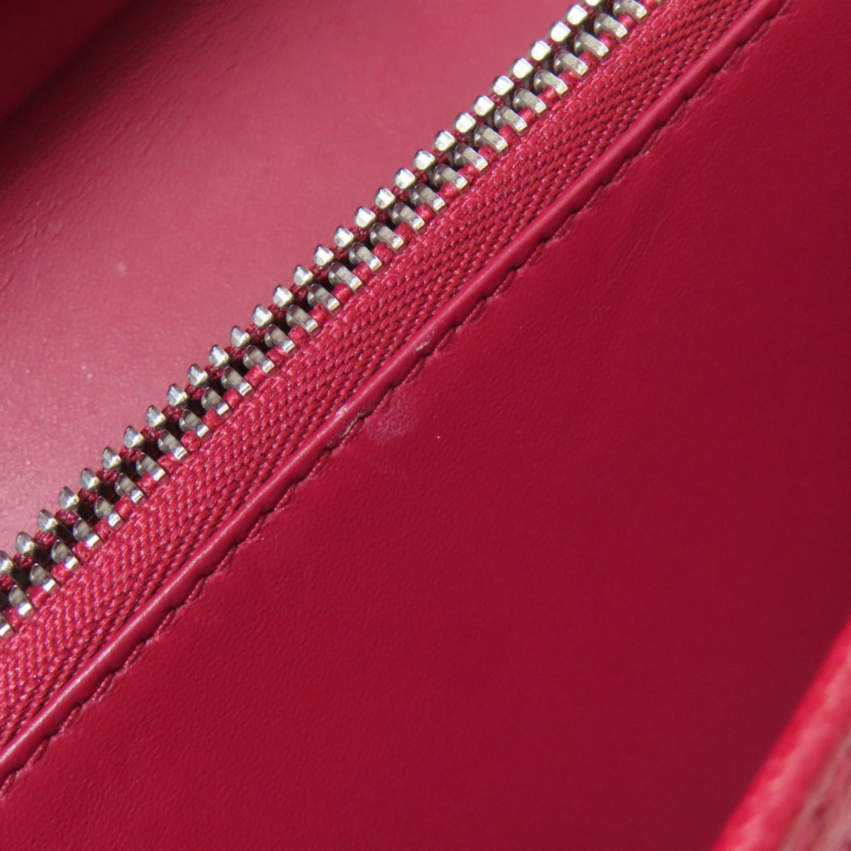 Loewe Leather Long Wallet (Bi-Fold) (Pre-Owned)