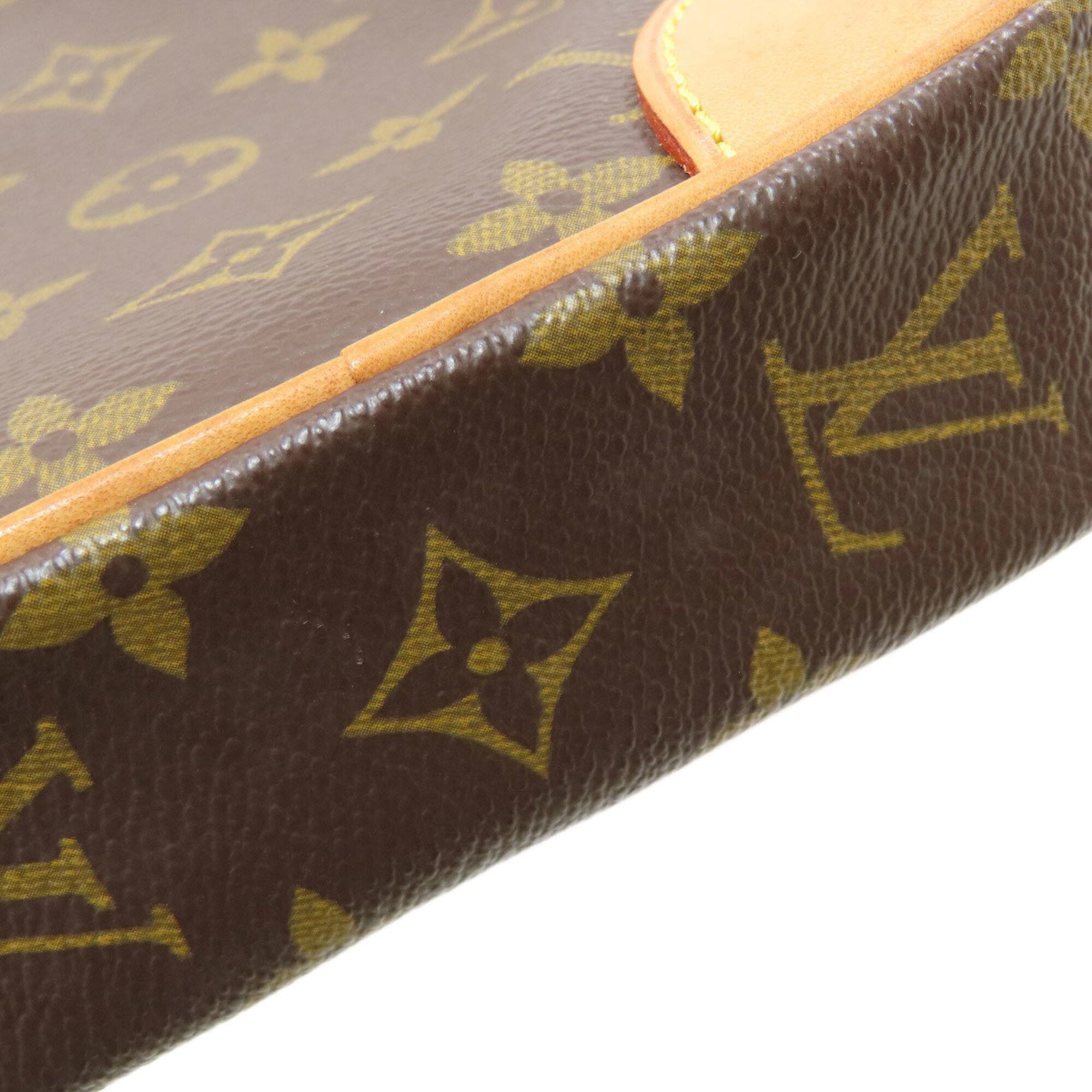 Louis Vuitton Monogram Monogram Shoulder Bag (Pre-Owned)