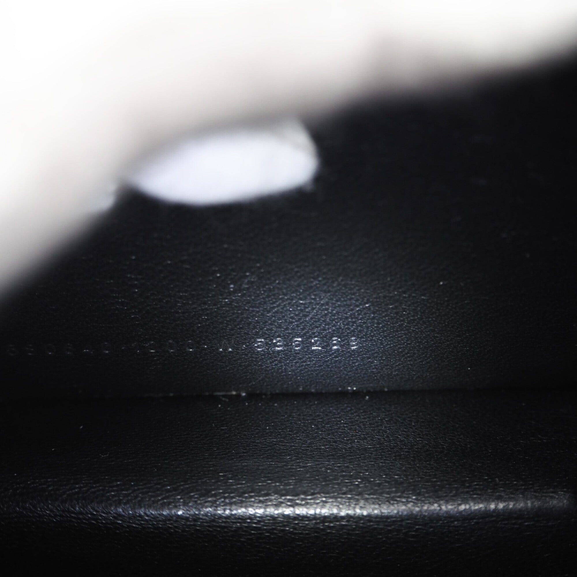 Balenciaga Black Leather Handbag (Pre-Owned)
