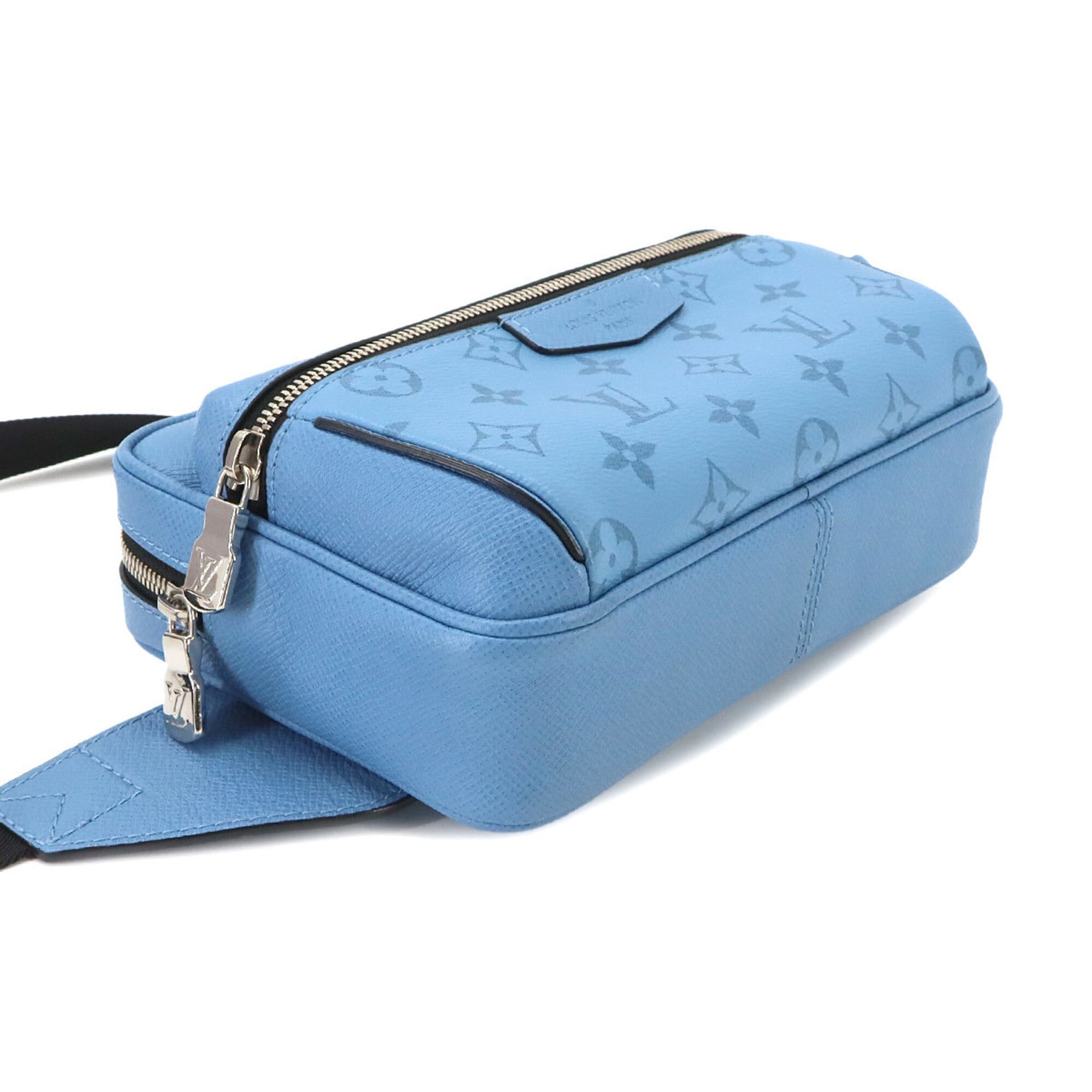 Louis Vuitton Taigarama Blue Taigarama Handbag Sling Bag (Pre-Owned)