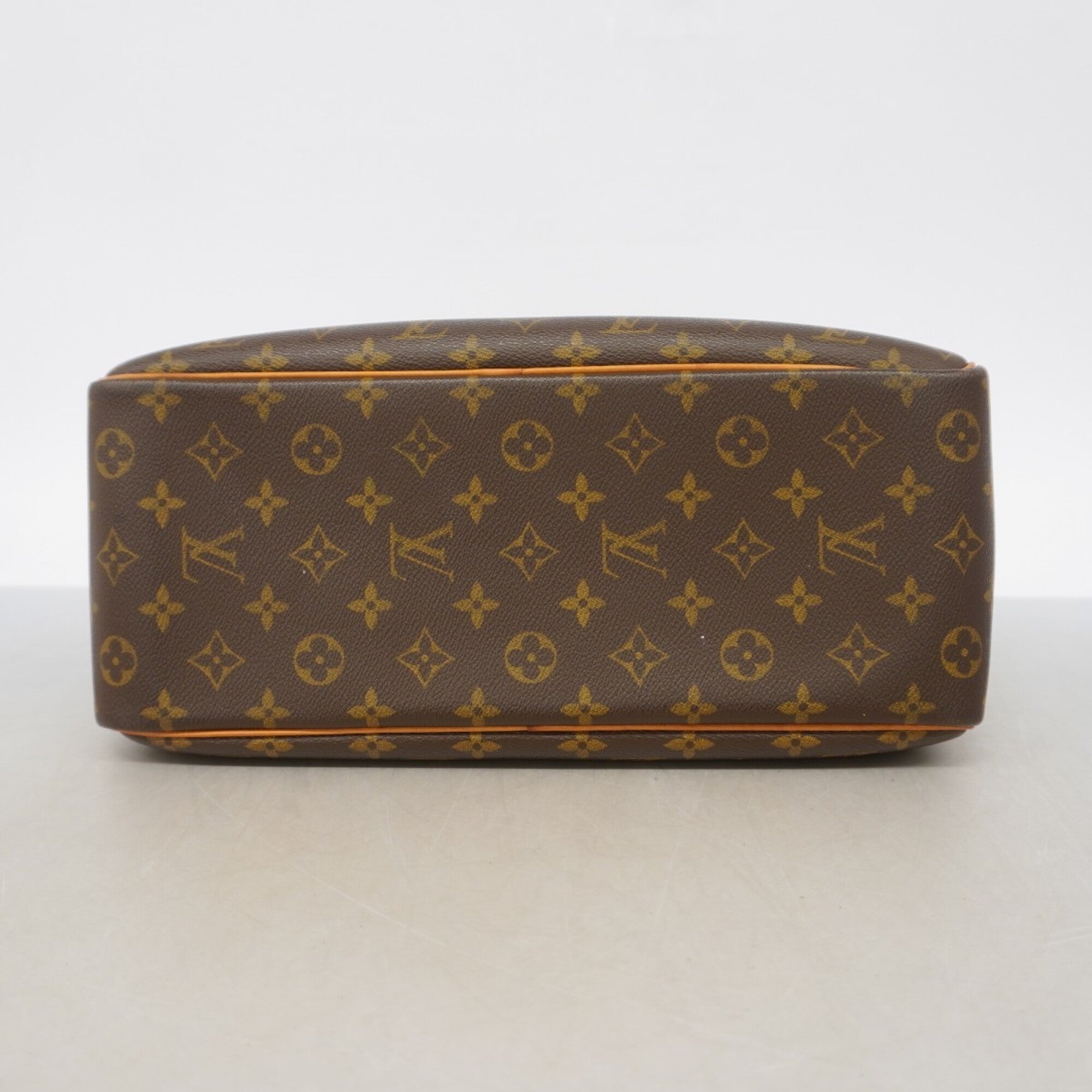 Louis Vuitton Brown Handbag (Pre-Owned)