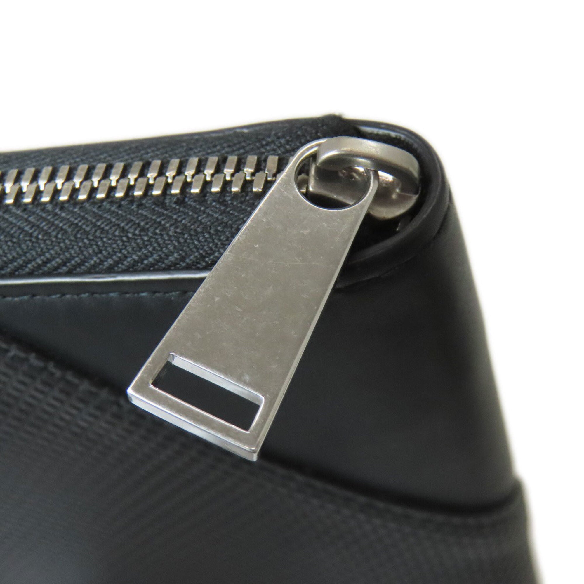 Bottega Veneta Black Leather Long Wallet (Bi-Fold) (Pre-Owned)