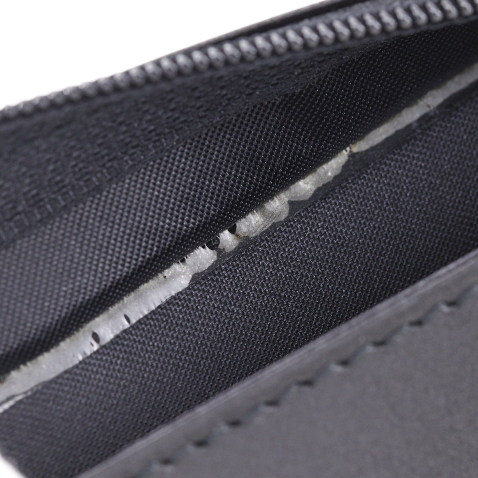 Dunhill Leather Clutch Bag (Pre-Owned)