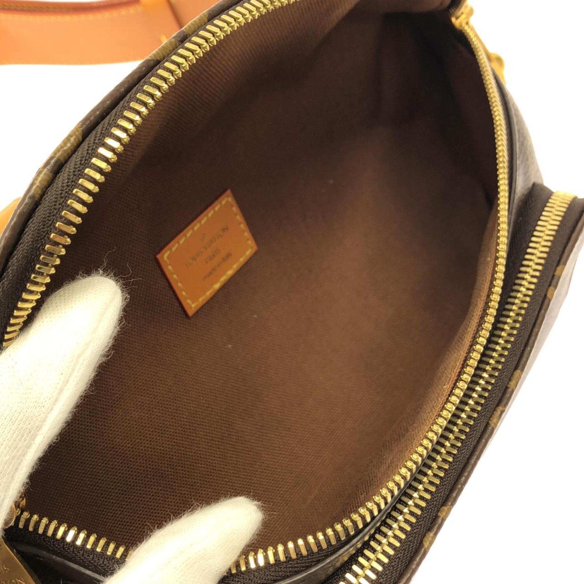 Louis Vuitton Brown Coated Canvas Shoulder Bag (Pre-Owned)
