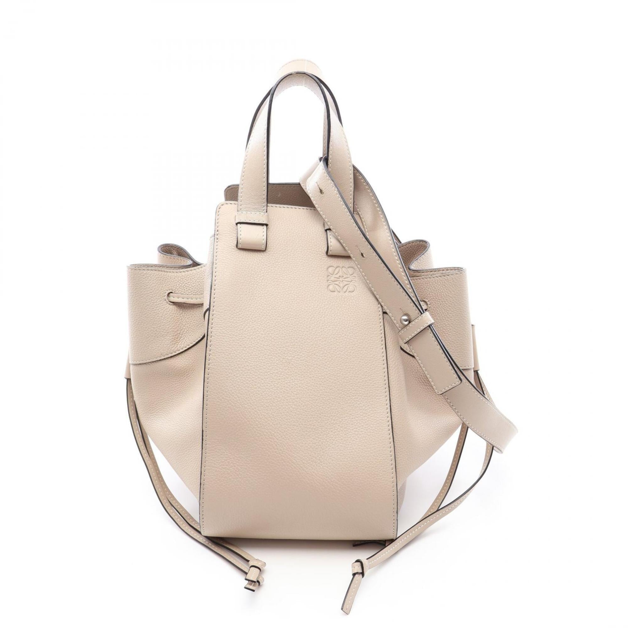 Loewe Beige Leather Handbag (Pre-Owned)