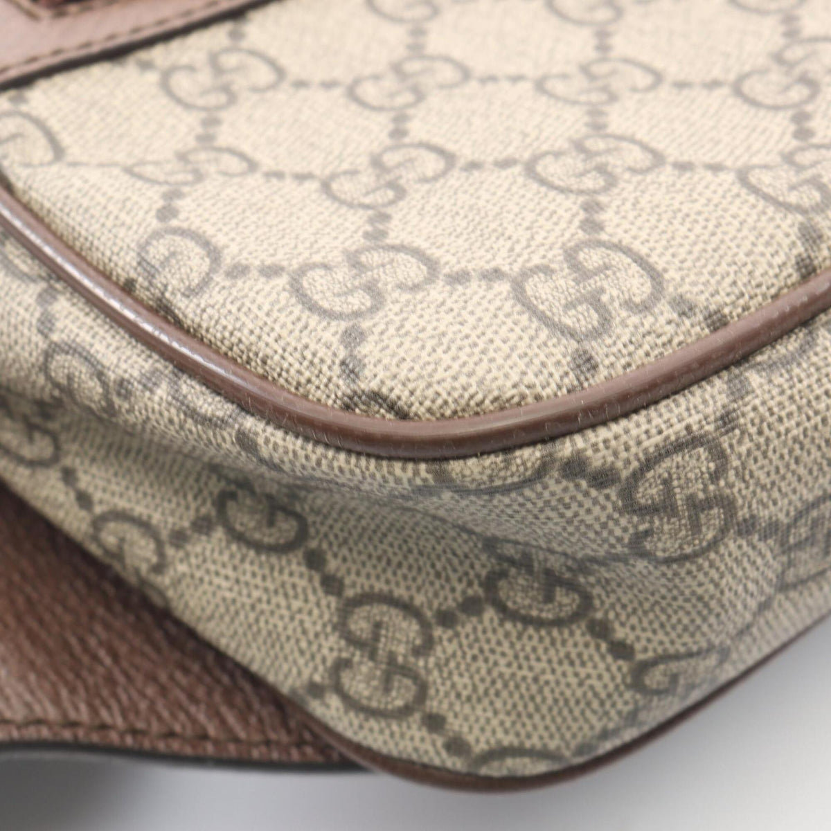 Gucci Beige Brown Multi-Color Pvc Leather Fanny Pack Handbag (Pre-Owned)