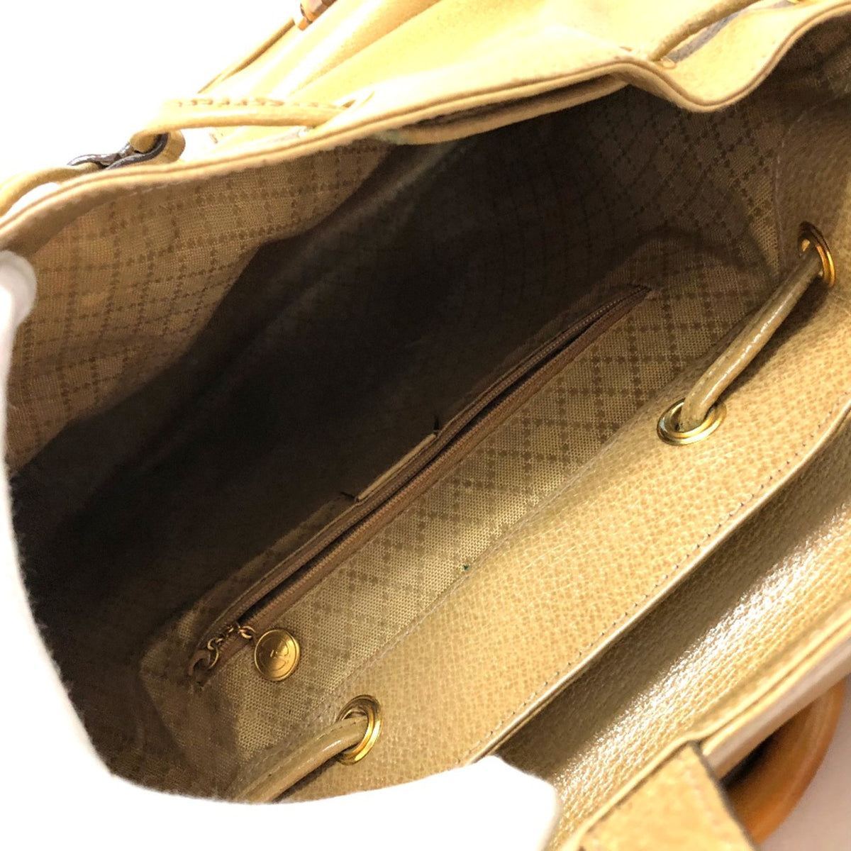Gucci Beige Leather Backpack (Pre-Owned)