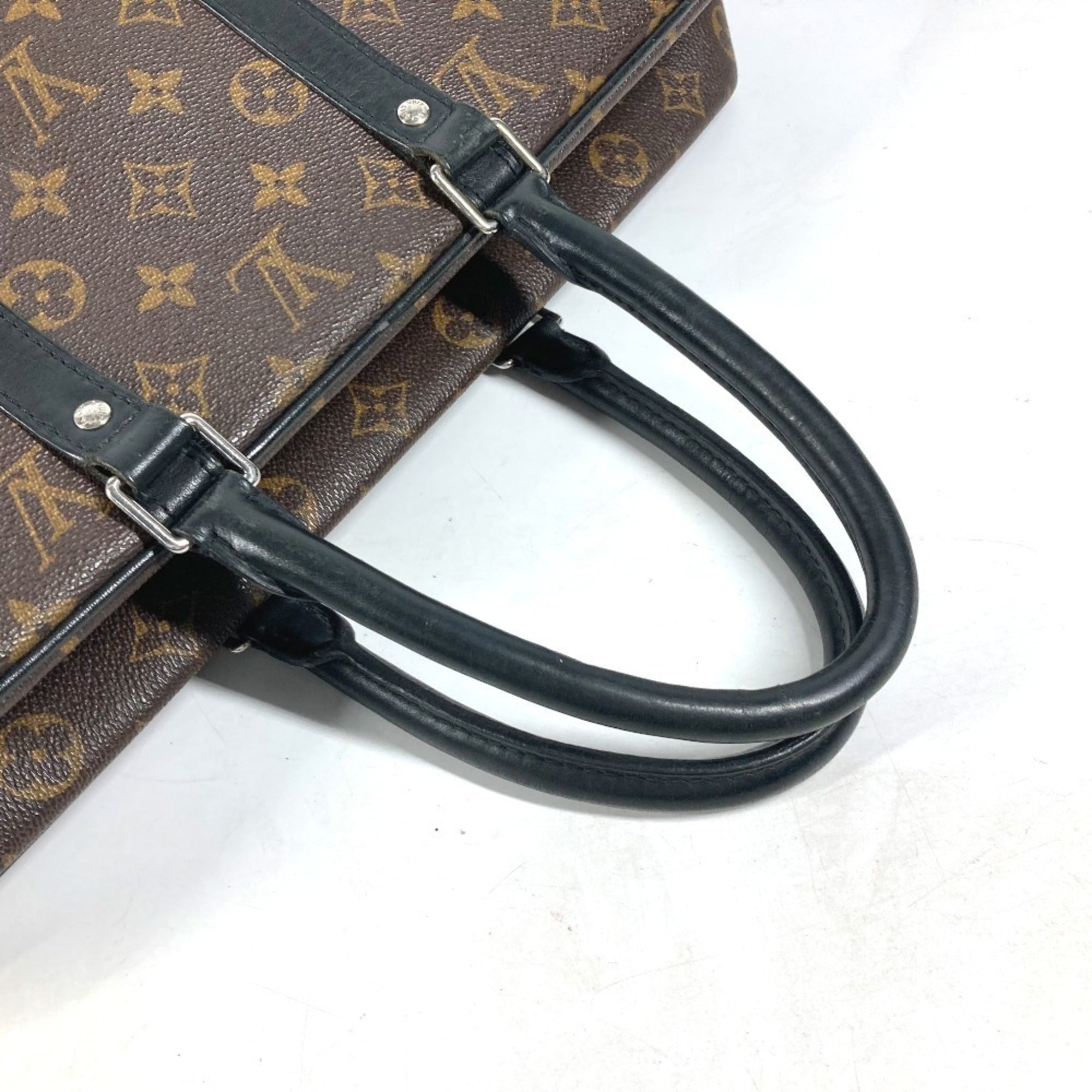 Louis Vuitton Black Brown Canvas Shoulder Bag (Pre-Owned)