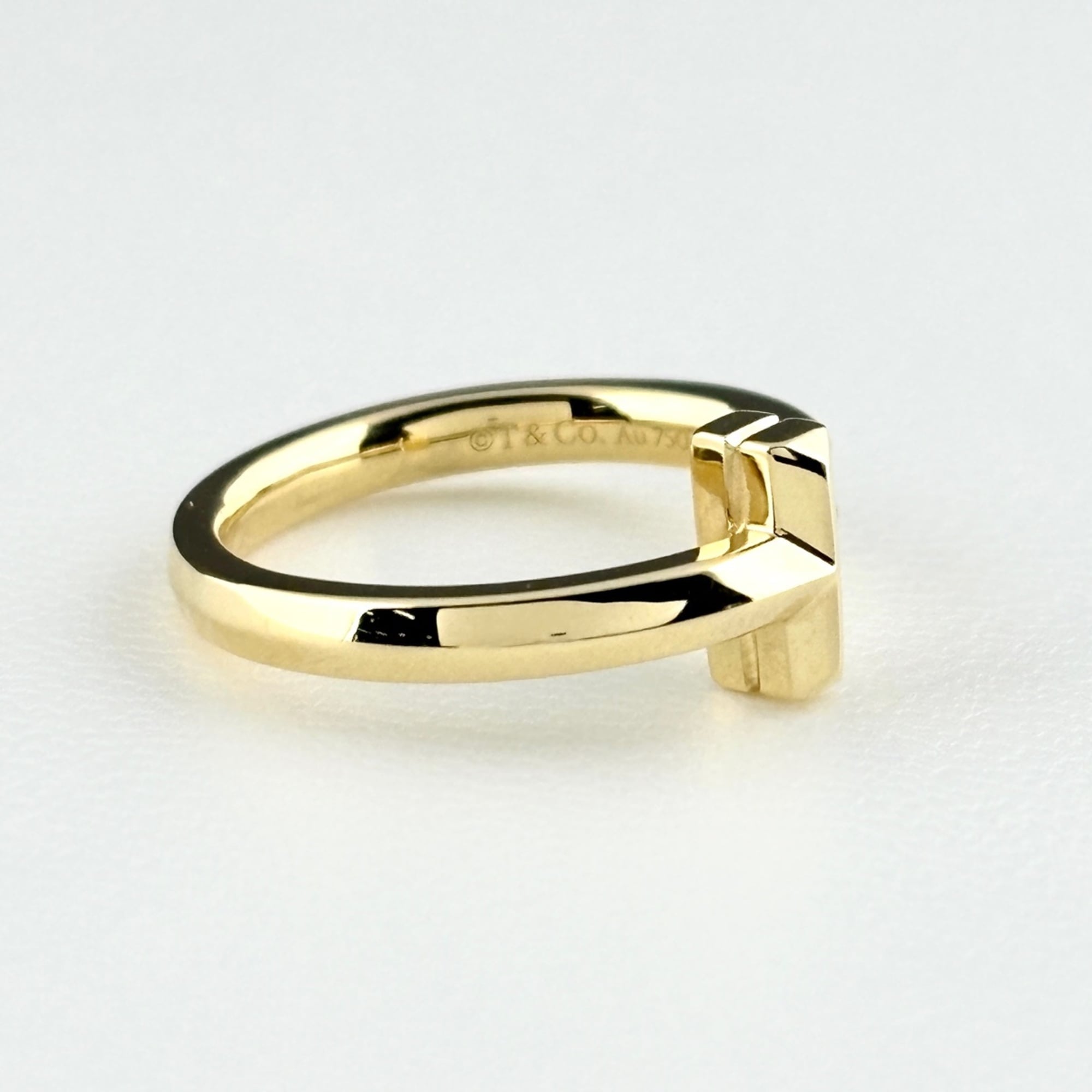 Tiffany Yellow Gold (18K) Band Ring (Pre-Owned)