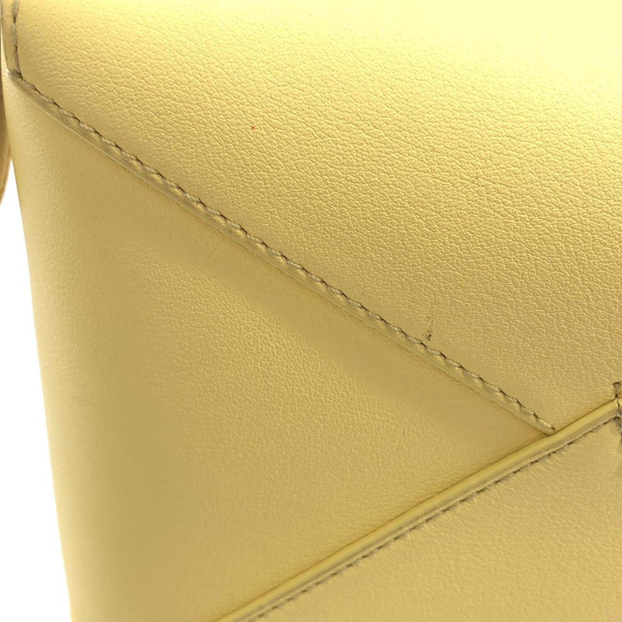 Loewe Yellow Leather Handbag (Pre-Owned)