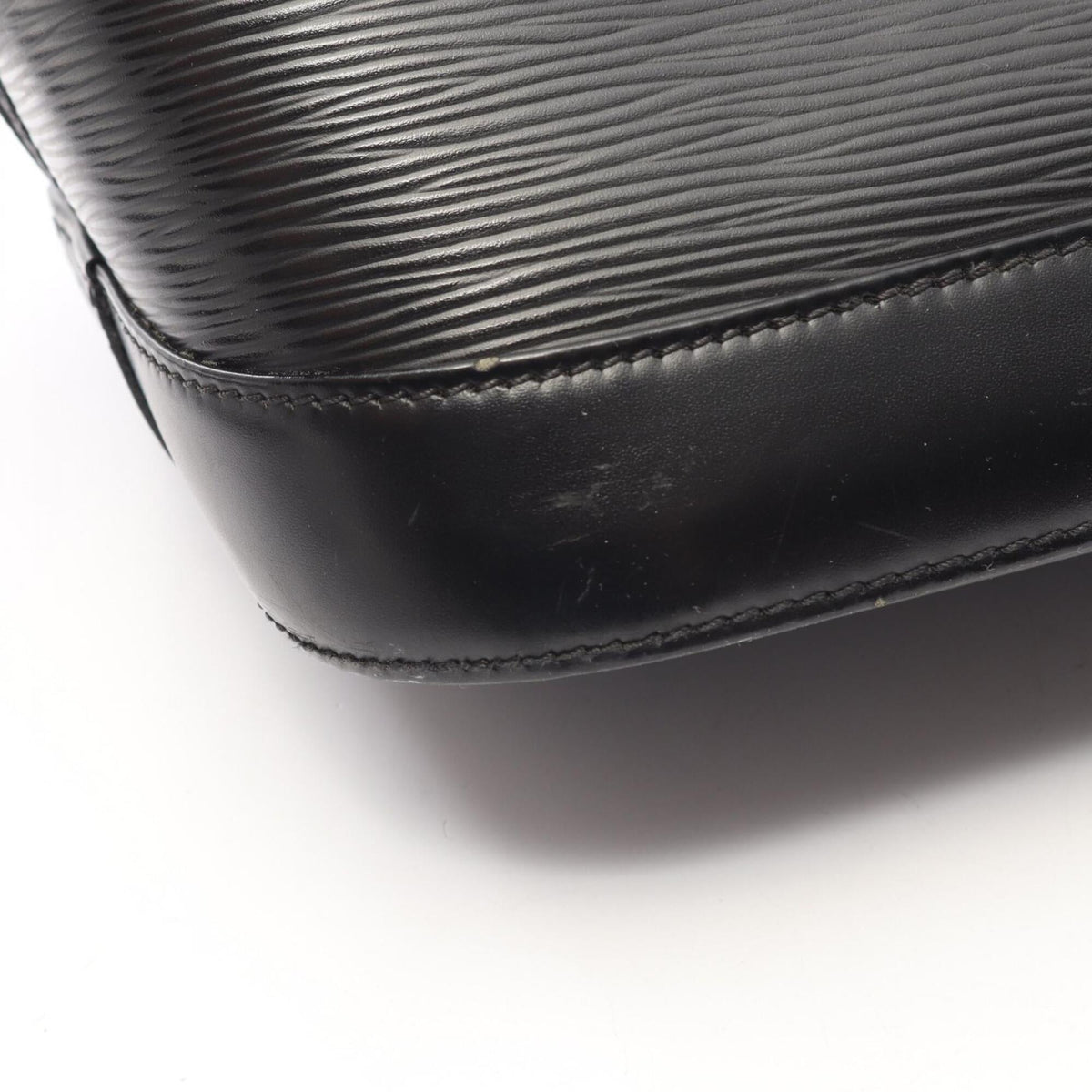 Louis Vuitton Black Leather Handbag (Pre-Owned)