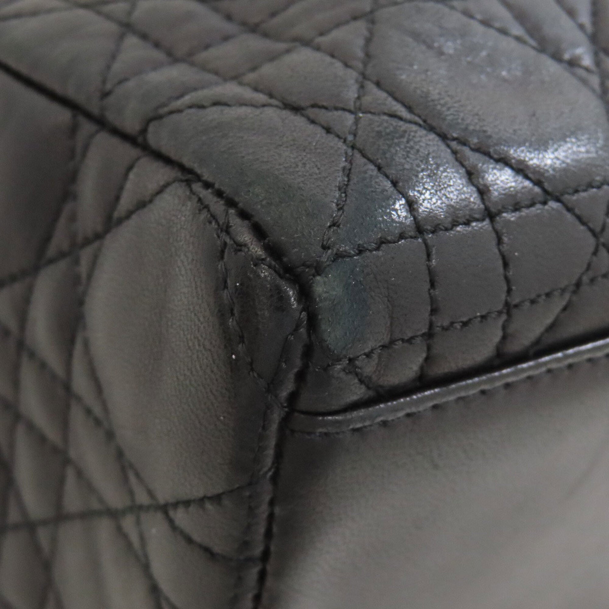 Christian Dior Black Leather Handbag (Pre-Owned)