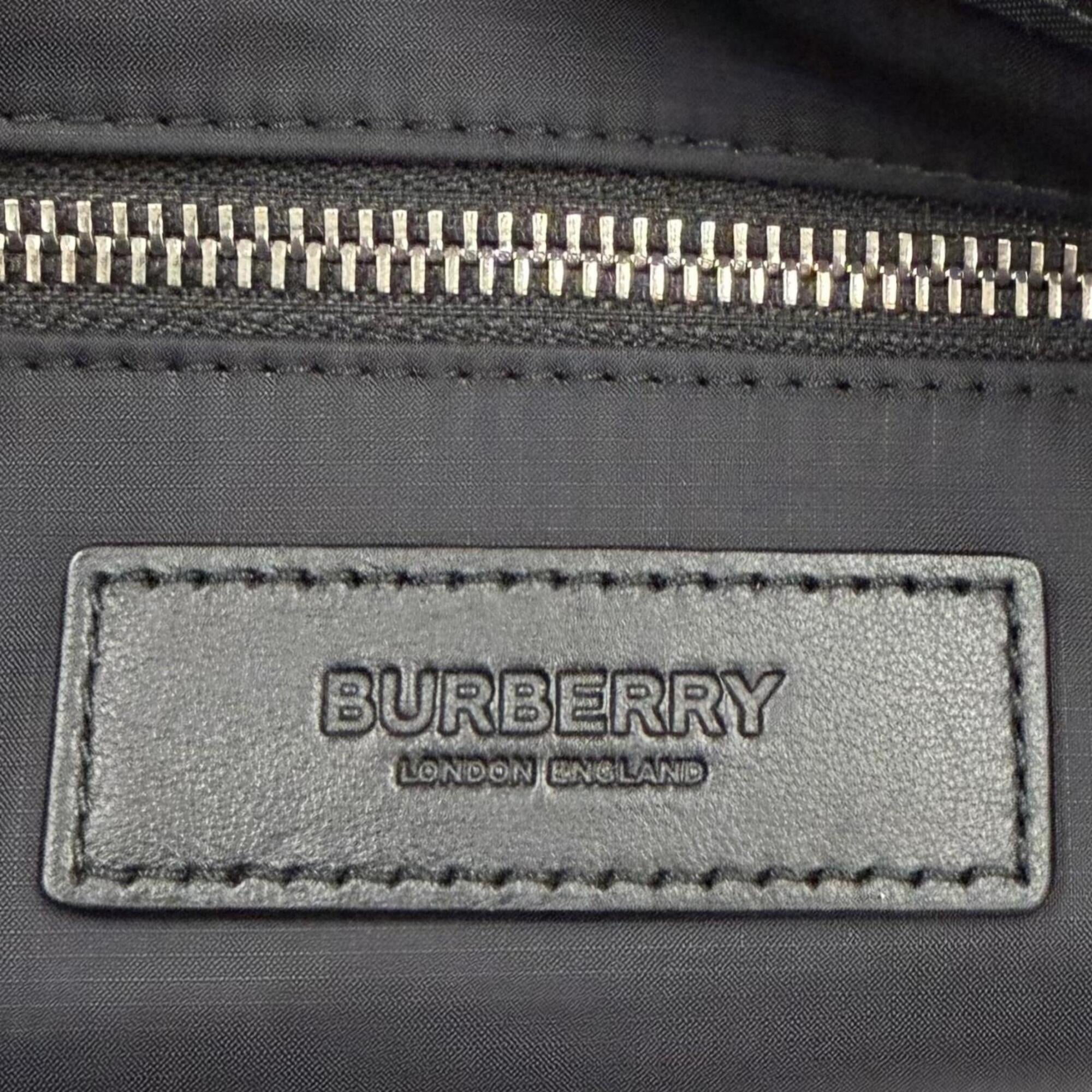Burberry Black Nylon Tote Bag (Pre-Owned)
