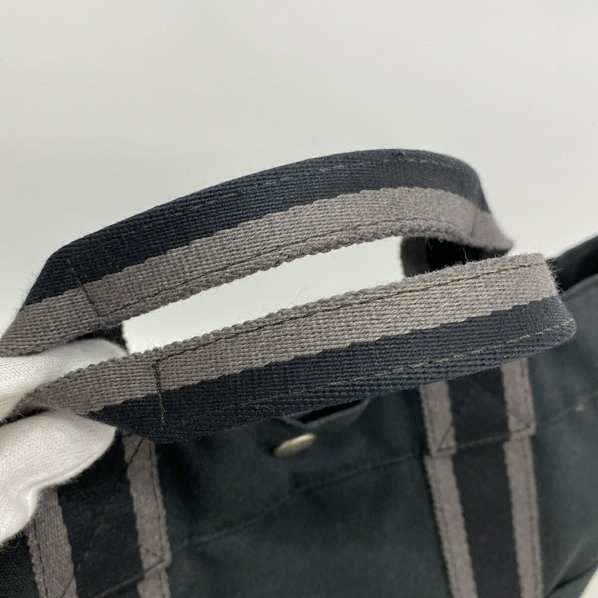 Hermes Black Canvas Tote Bag (Pre-Owned)