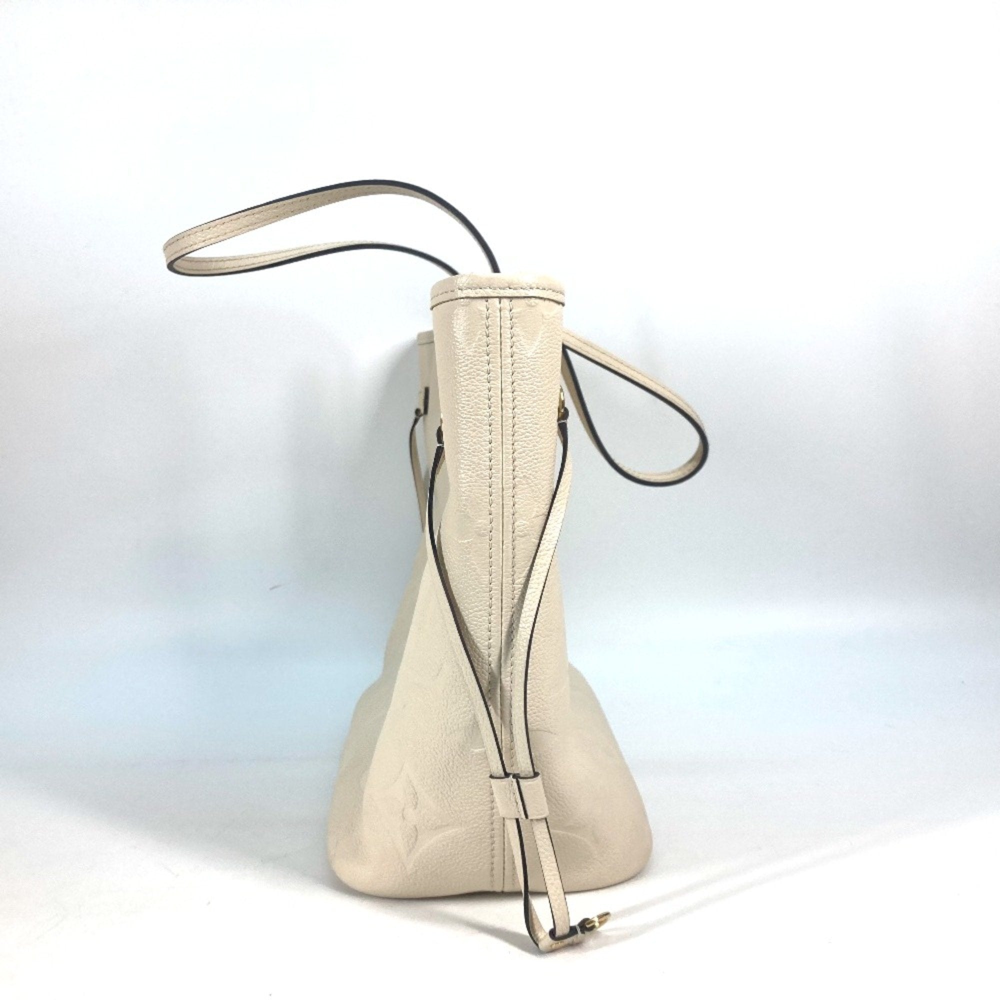Louis Vuitton Beige Other Tote Bag (Pre-Owned)