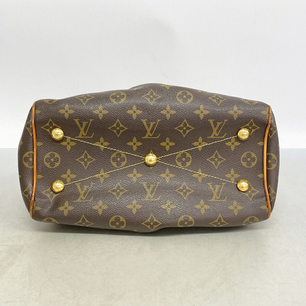 Louis Vuitton Brown Handbag (Pre-Owned)