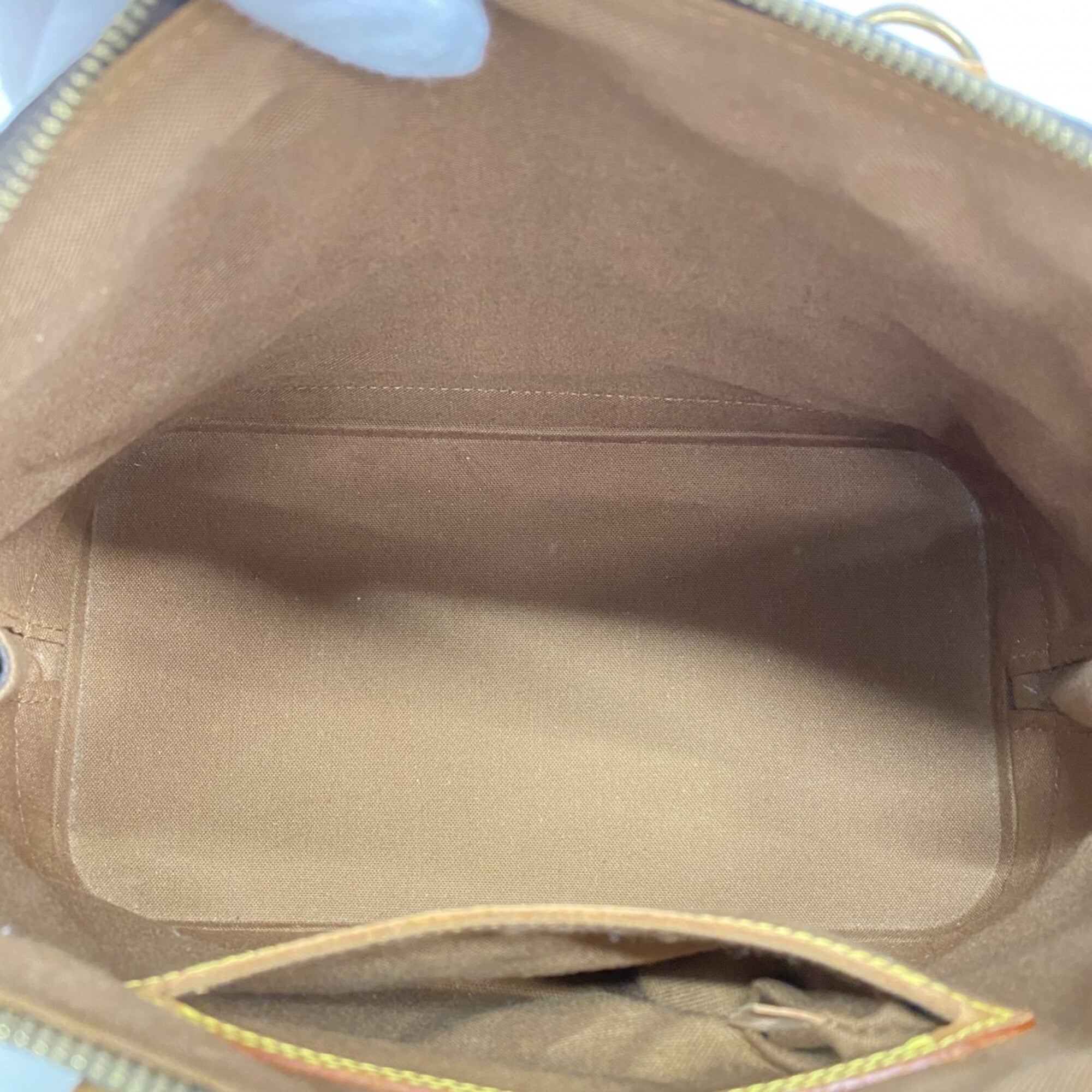 Louis Vuitton Brown Handbag (Pre-Owned)