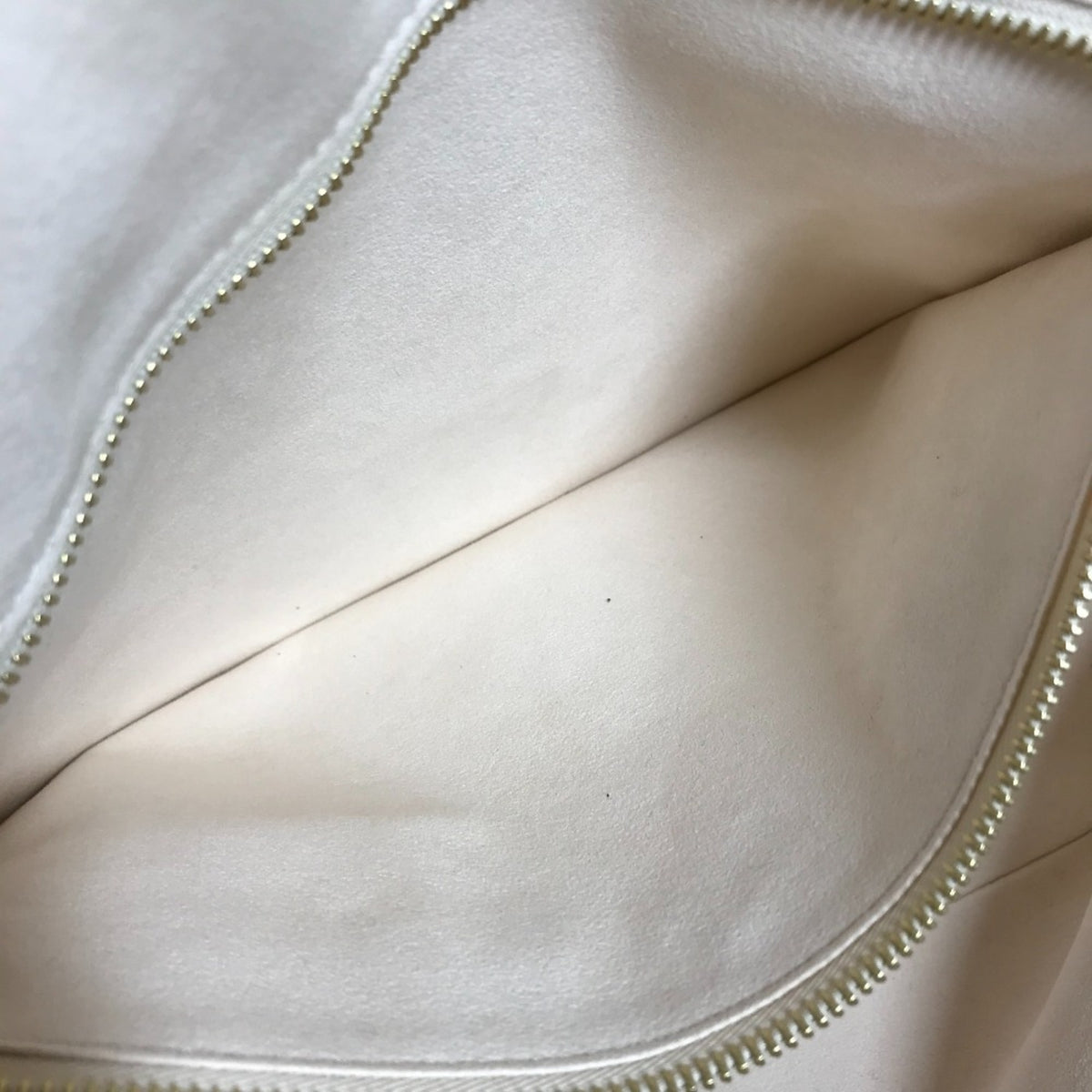 Louis Vuitton Beige Monogram Empreinte Pouch Shoulder Bag Tote Bag (Pre-Owned)
