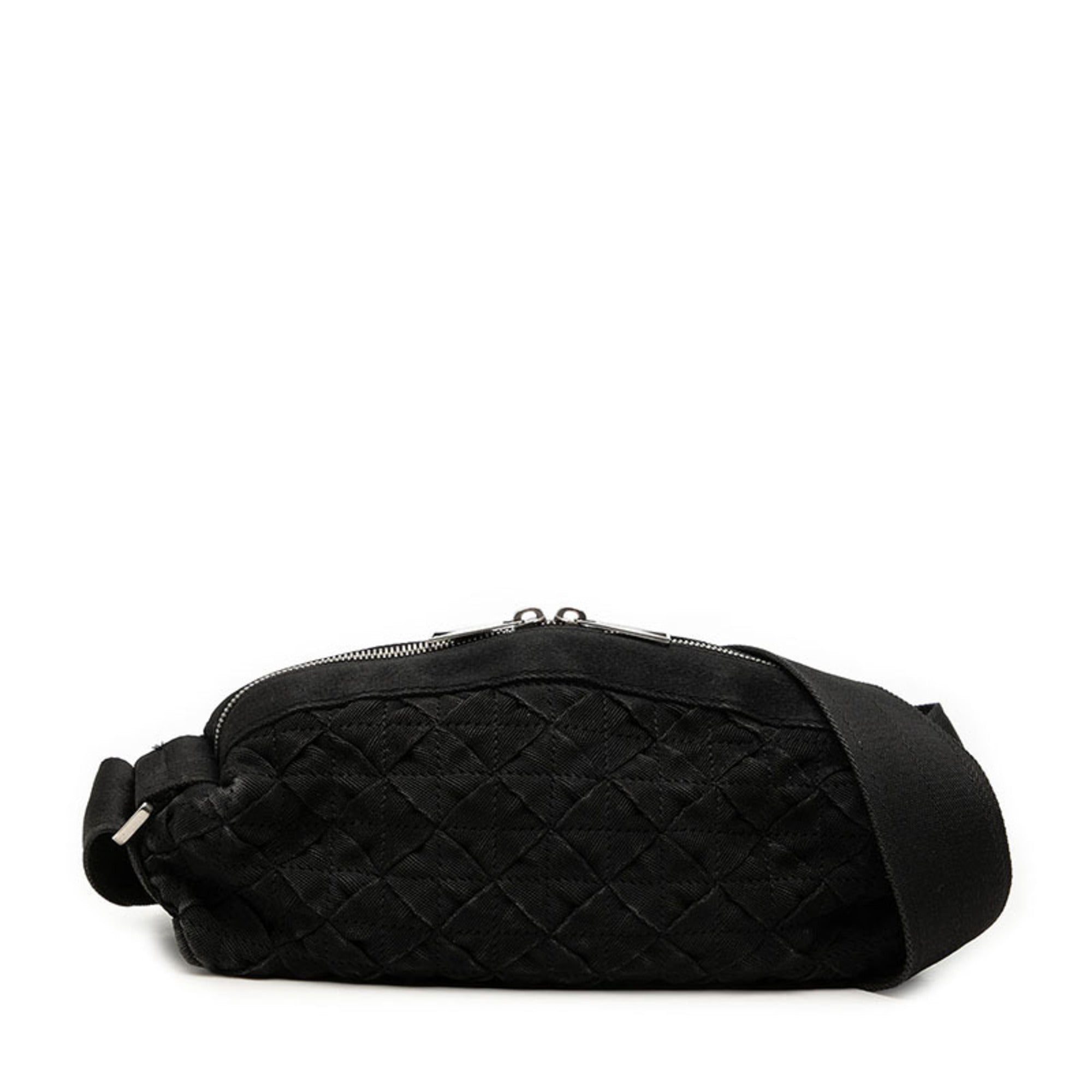 Bottega Veneta Intrecciato Black Canvas Nylon Shoulder Bag (Pre-Owned)