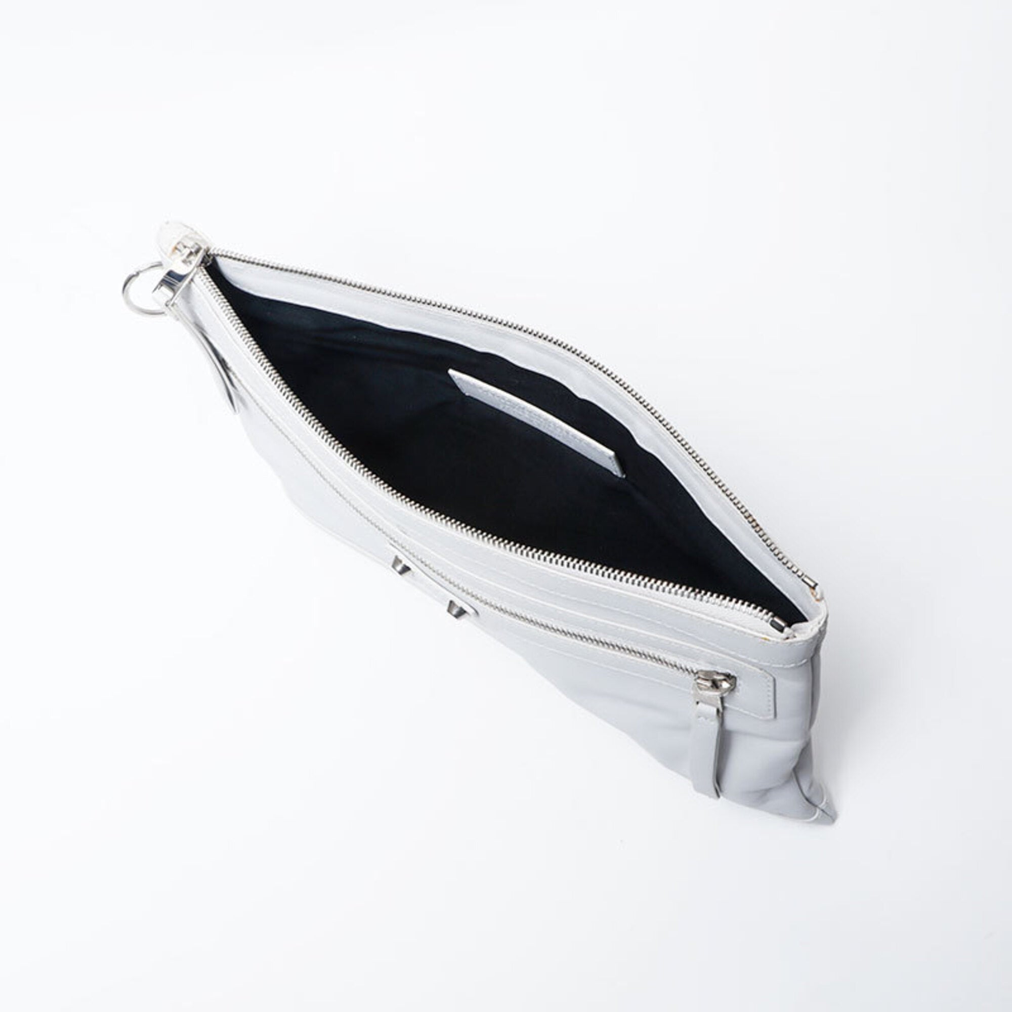 Balenciaga White Leather Clutch Bag (Pre-Owned)