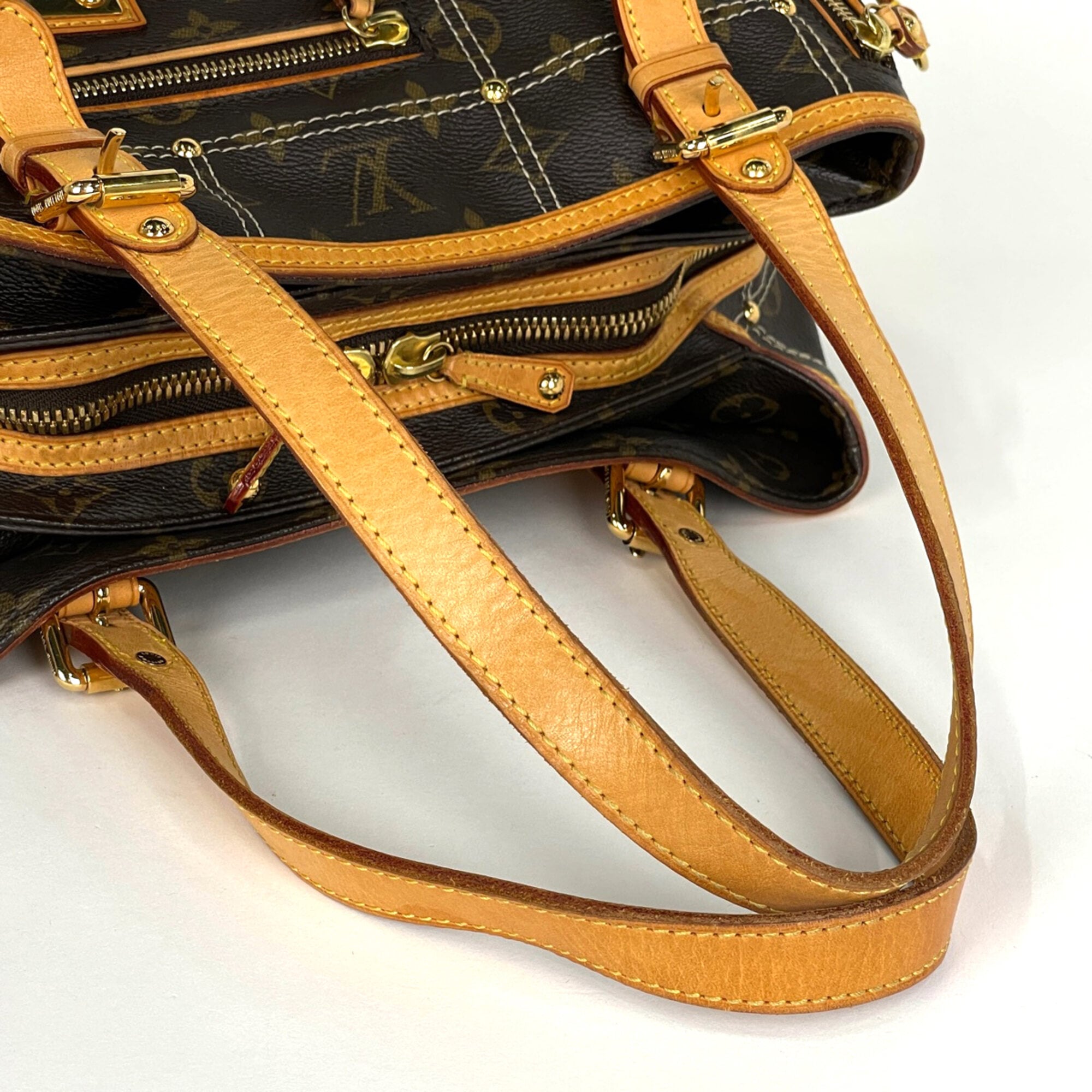 Louis Vuitton Brown Monogram Handbag Shoulder Bag (Pre-Owned)