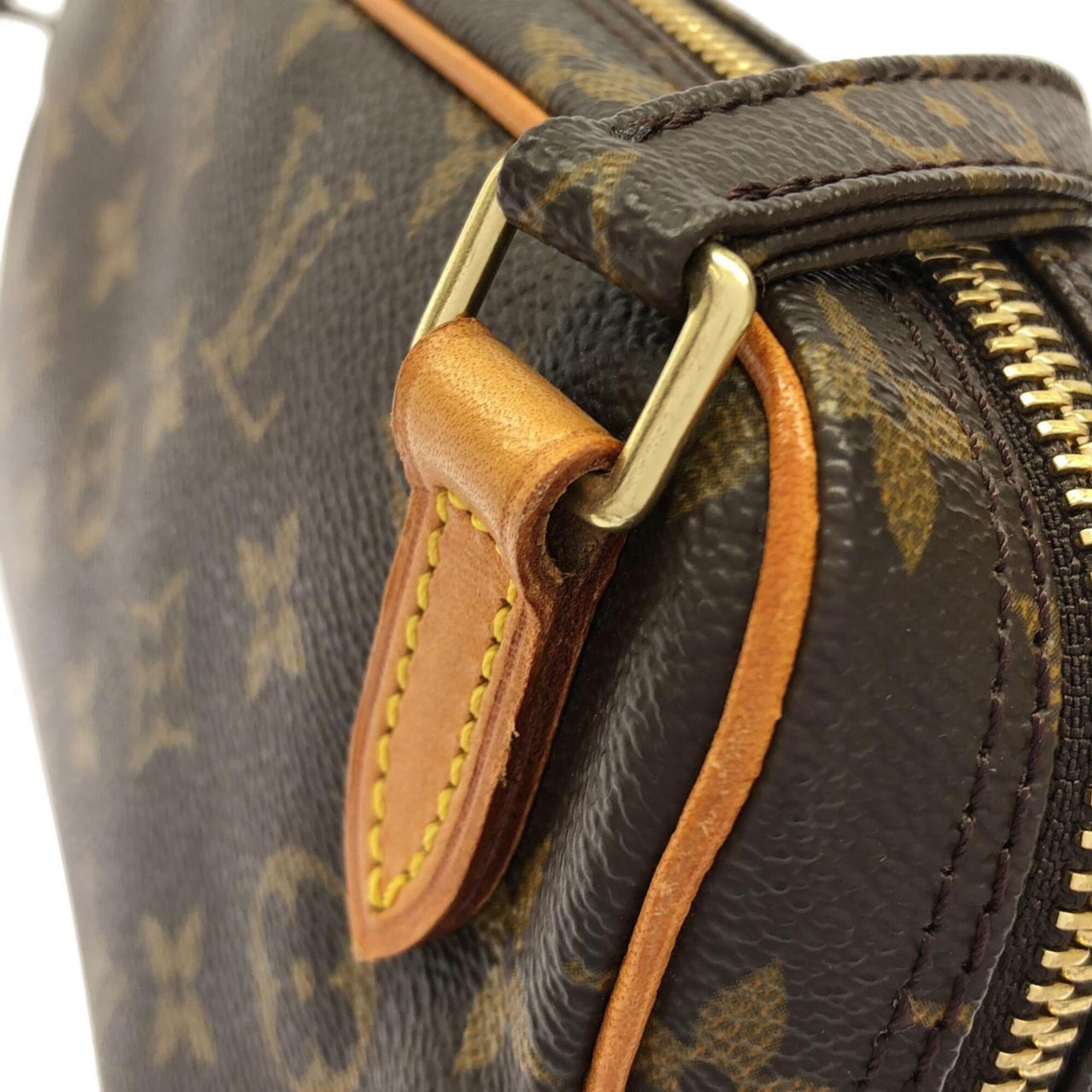 Louis Vuitton Marron Coated Canvas Shoulder Bag (Pre-Owned)
