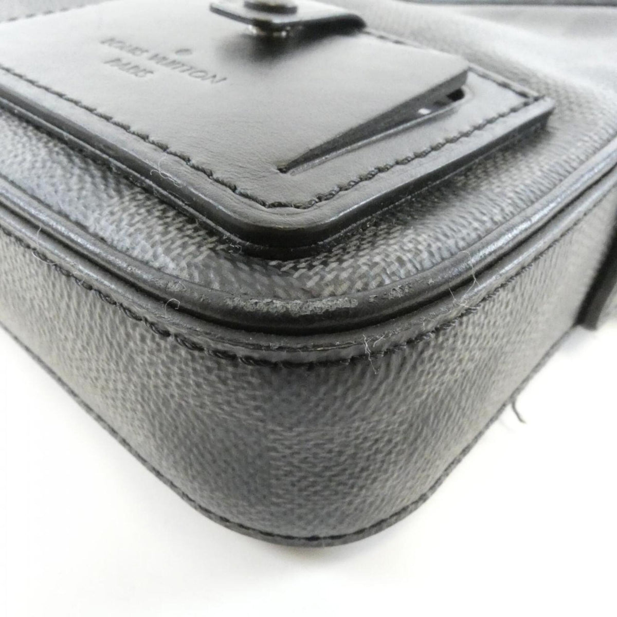Louis Vuitton Black Graphite Gray Coated Canvas Shoulder Bag (Pre-Owned)